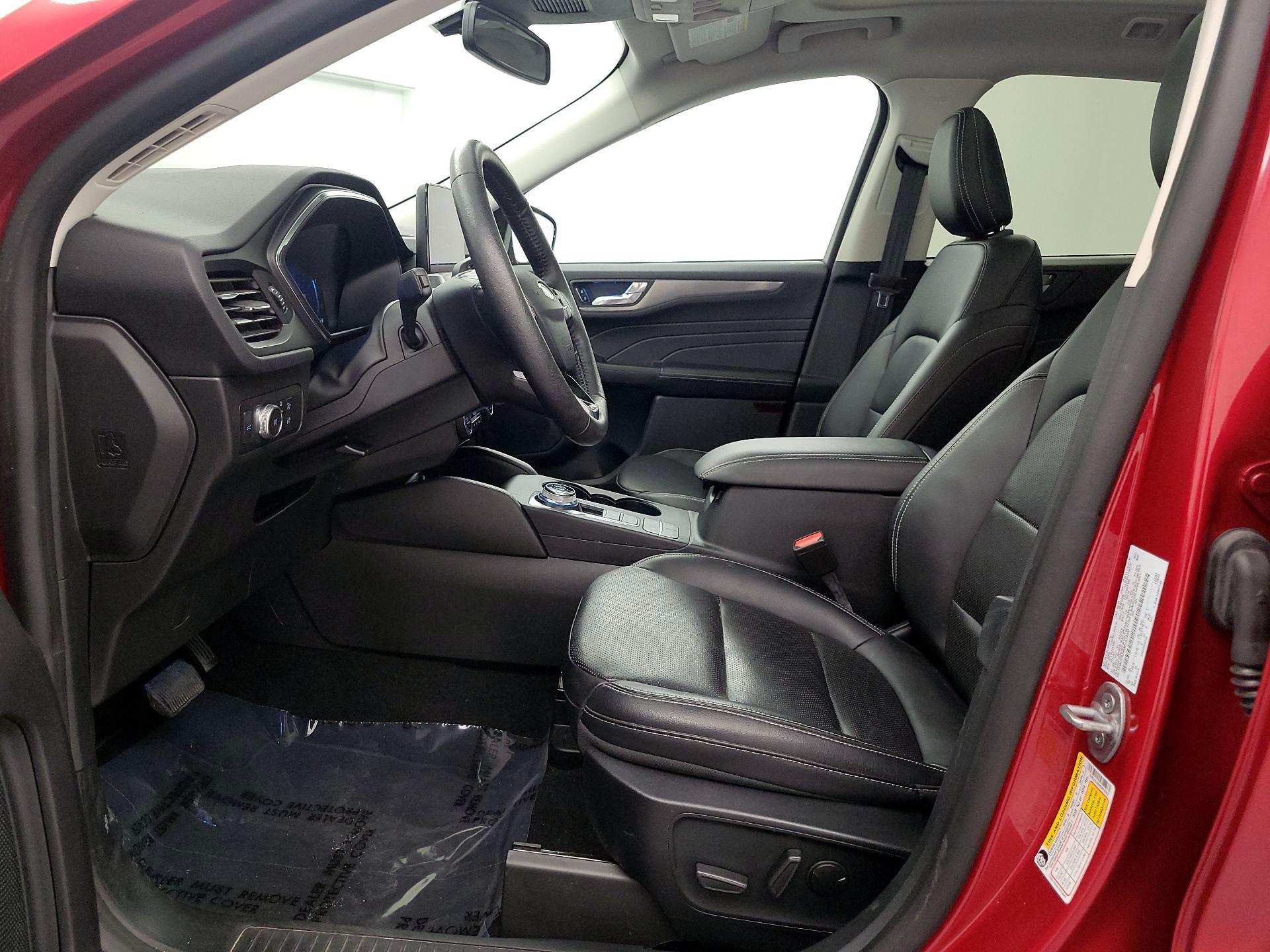 Thumbnail: 2021 Ford Escape - 11