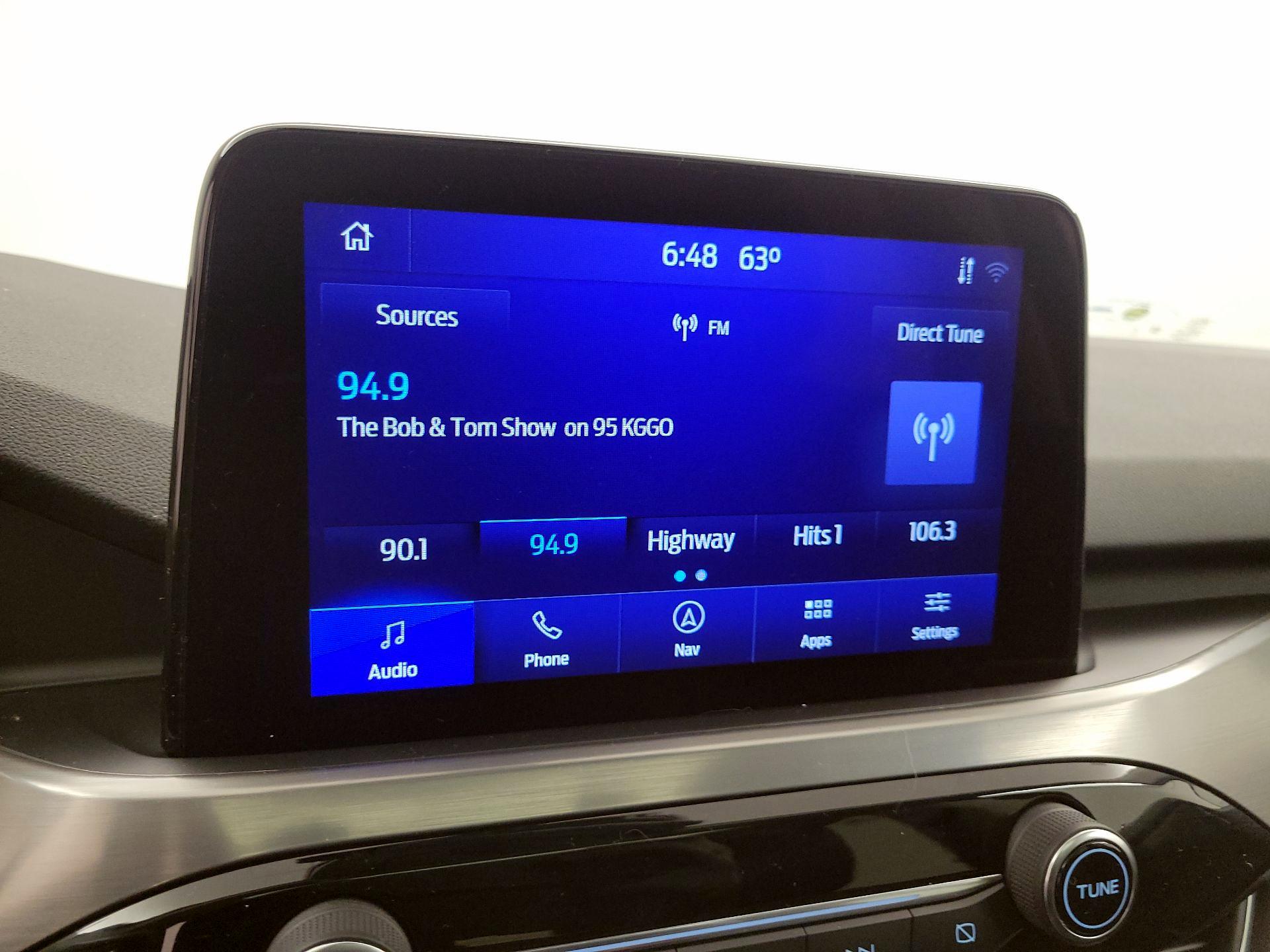 Thumbnail: 2021 Ford Escape - 16