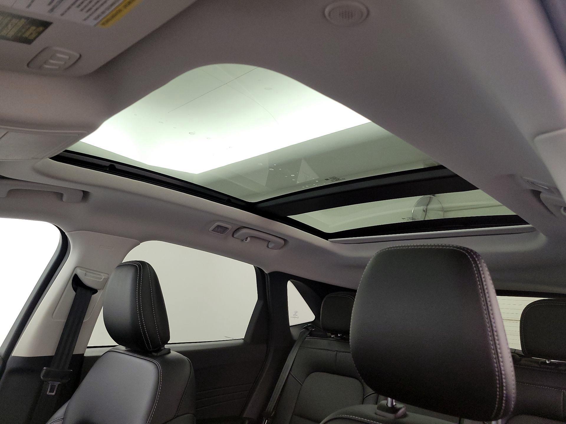 Thumbnail: 2021 Ford Escape - 20