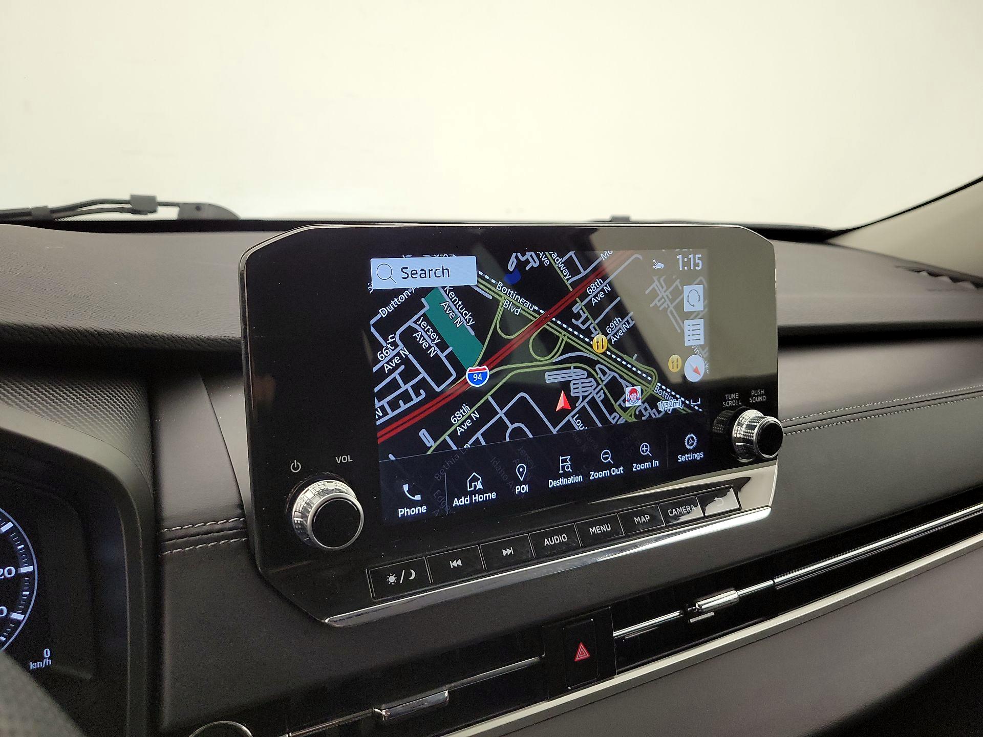 Thumbnail: 2023 Mitsubishi Outlander - 14