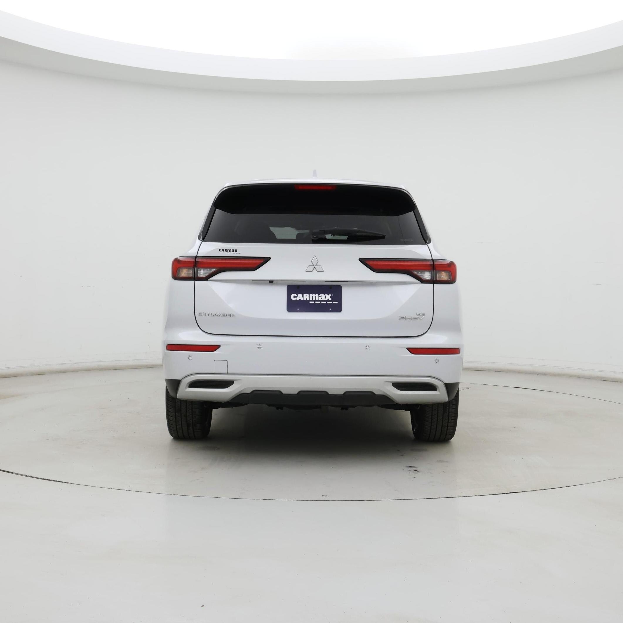 Thumbnail: 2023 Mitsubishi Outlander - 6