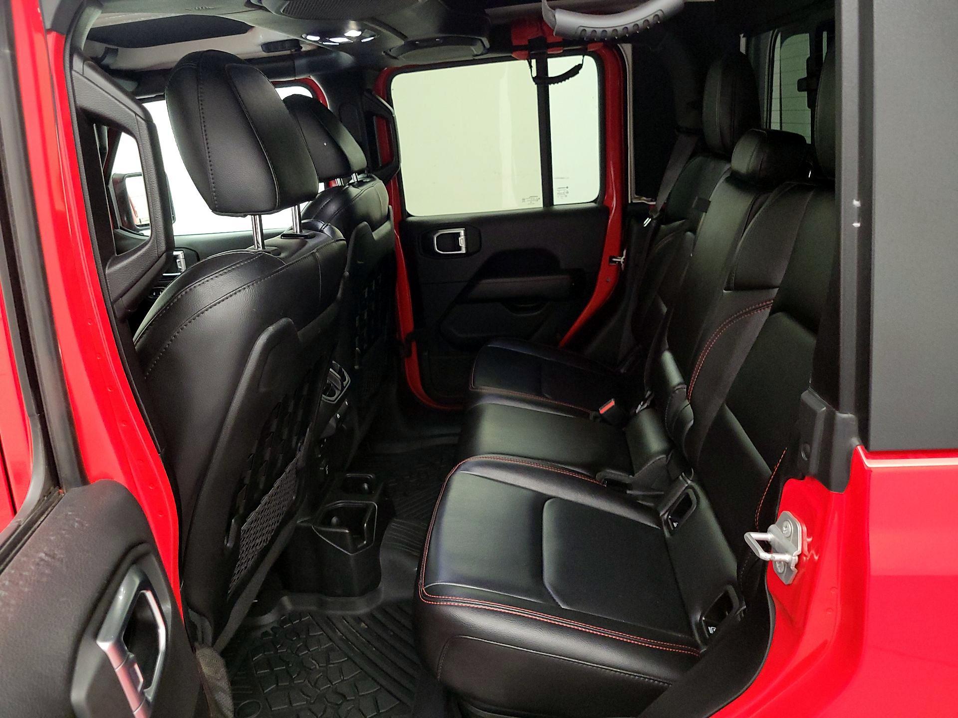 Thumbnail: 2020 Jeep Gladiator - 20