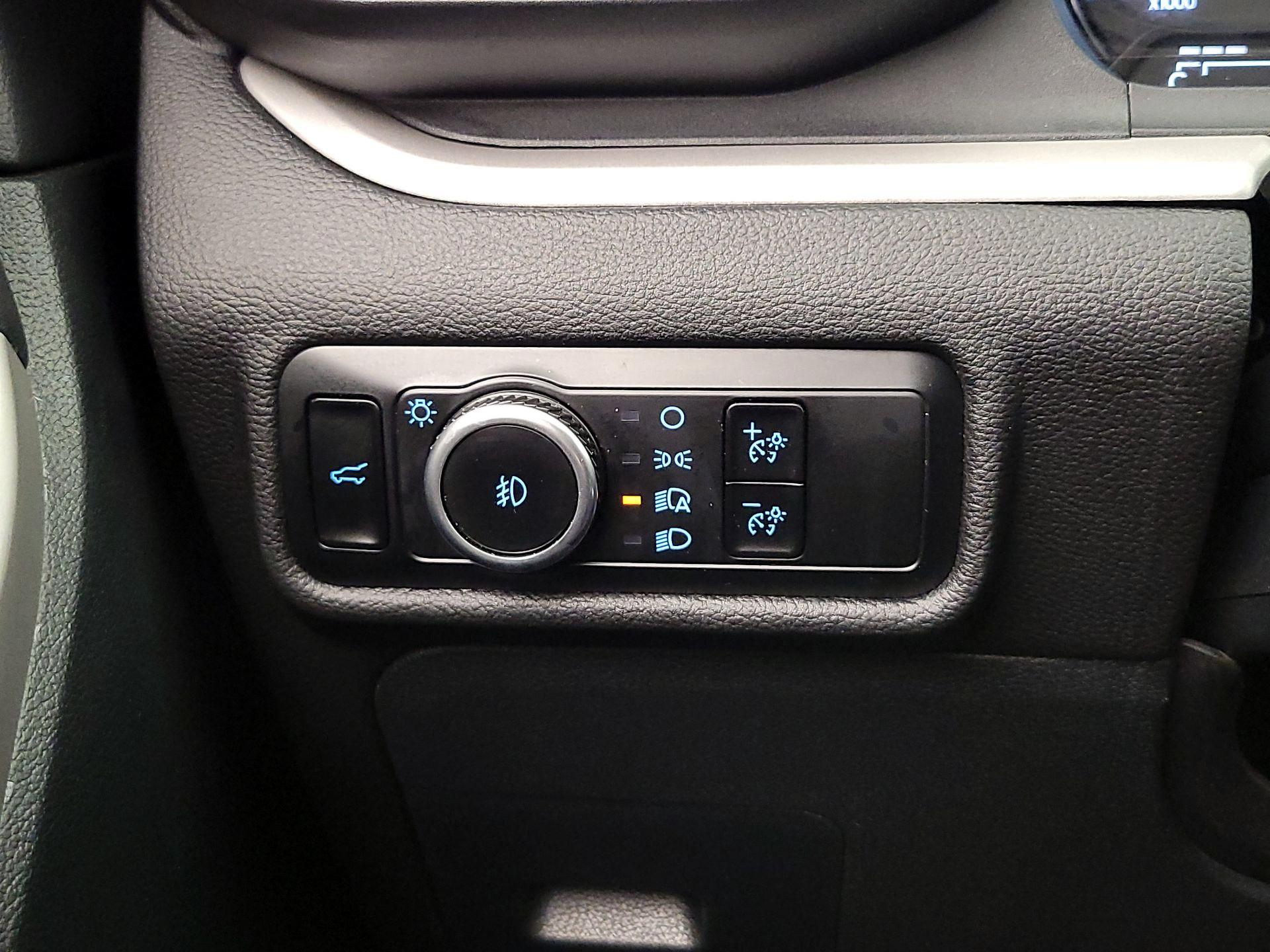 Thumbnail: 2024 Ford Explorer - 13