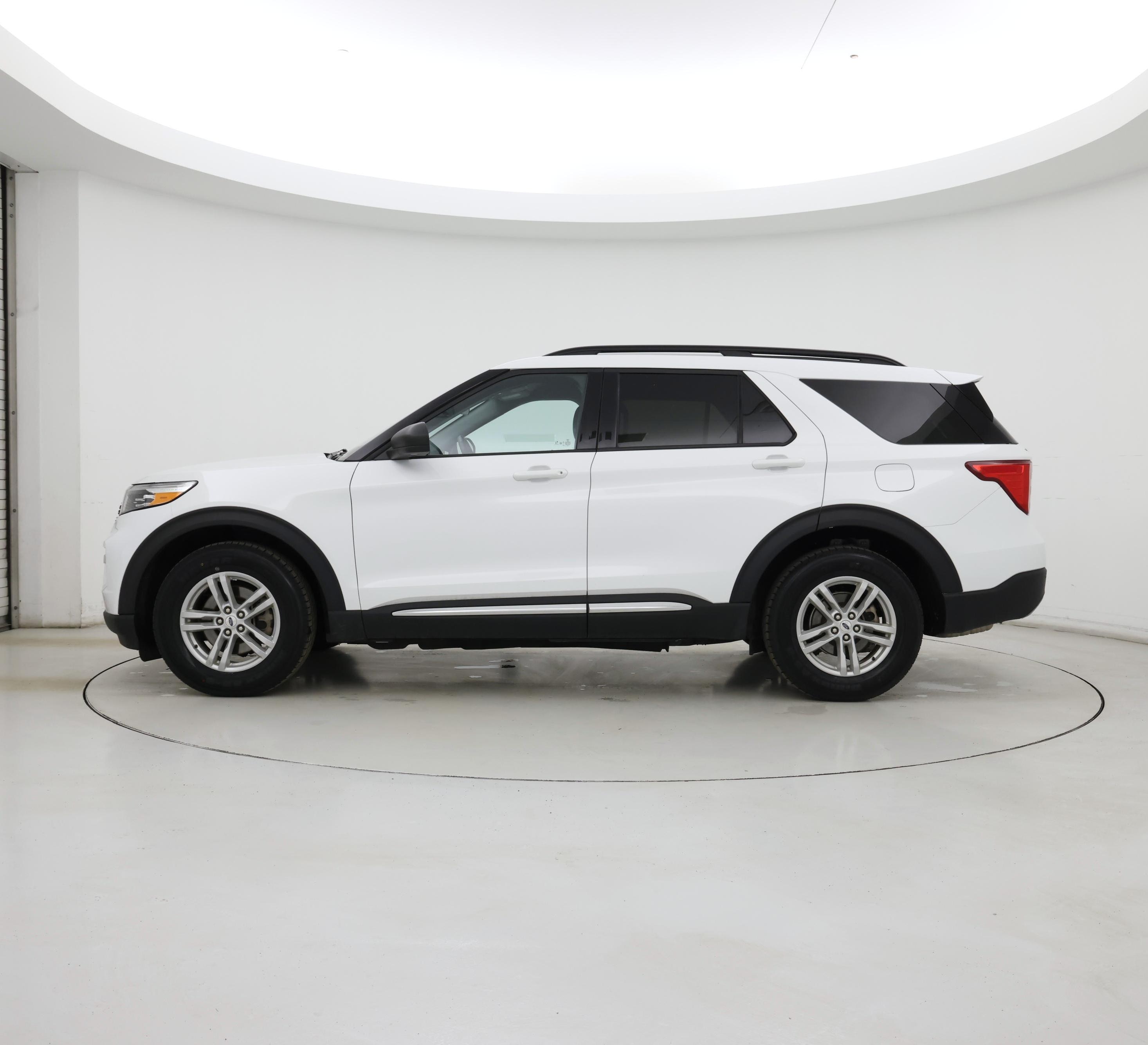Thumbnail: 2024 Ford Explorer - 3
