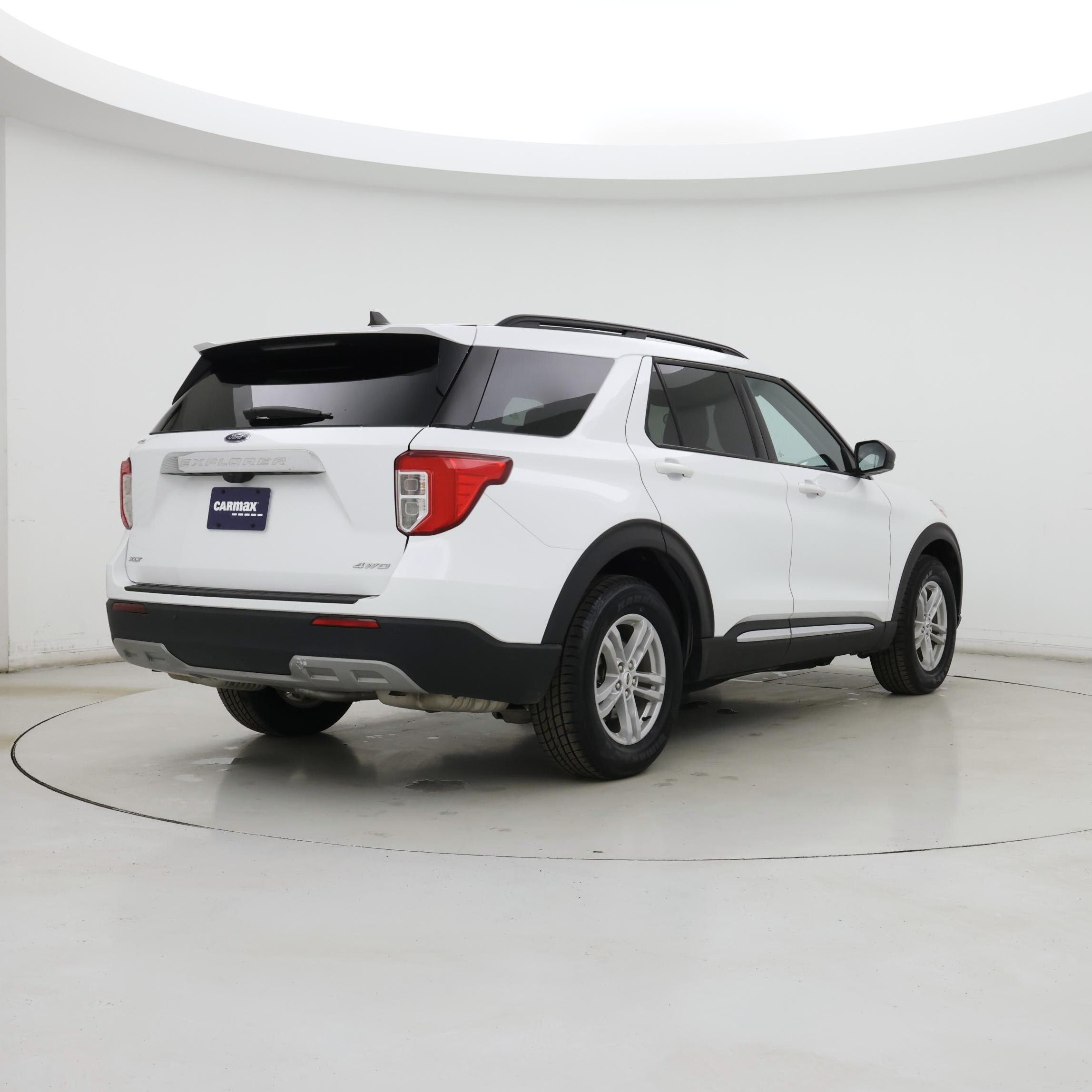 Thumbnail: 2024 Ford Explorer - 8
