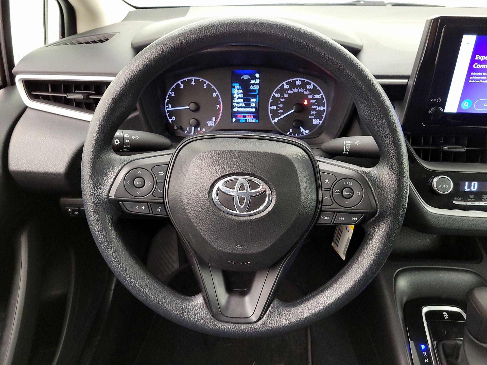 Thumbnail: 2025 Toyota Corolla - 10