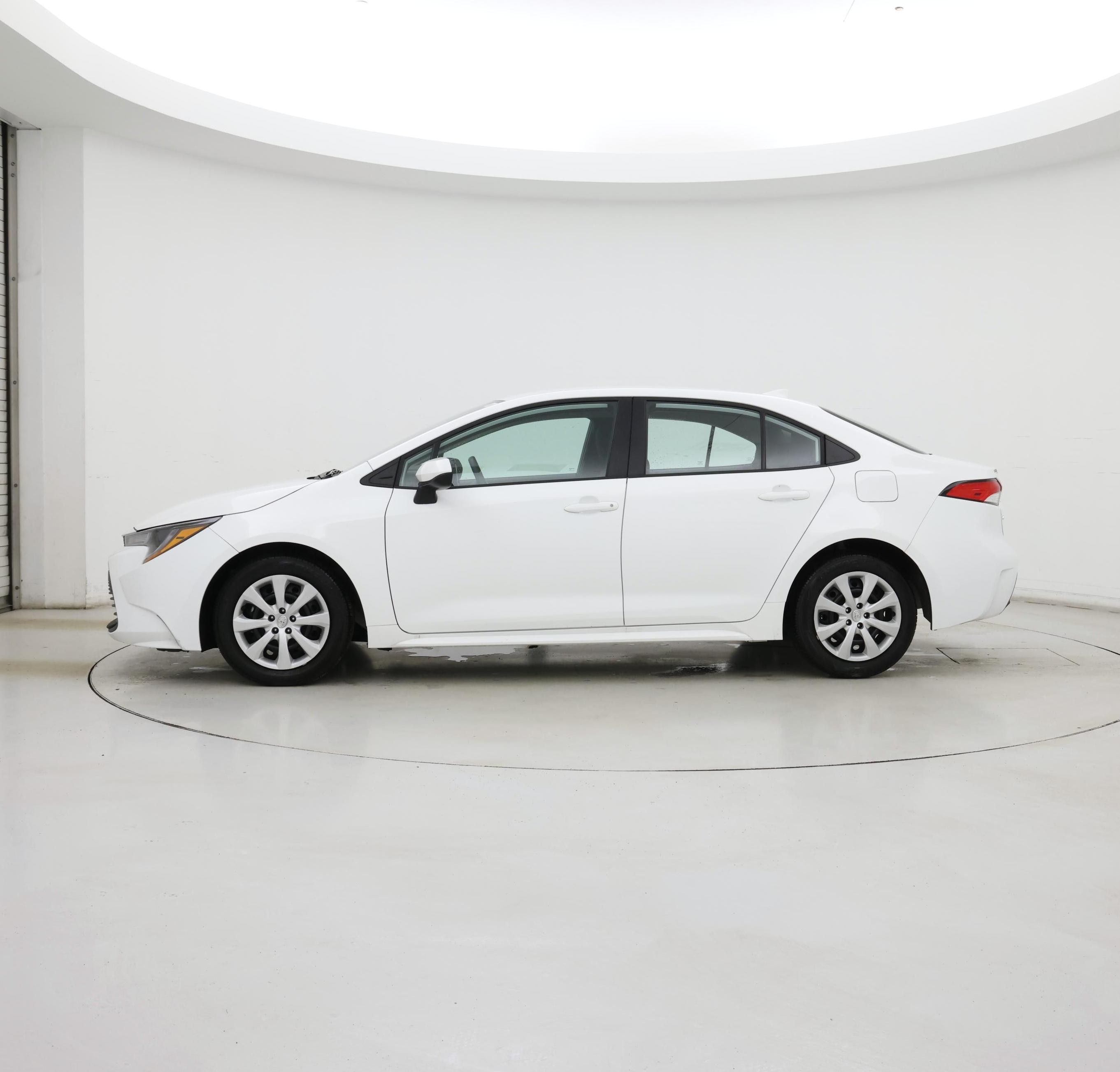 Thumbnail: 2025 Toyota Corolla - 3