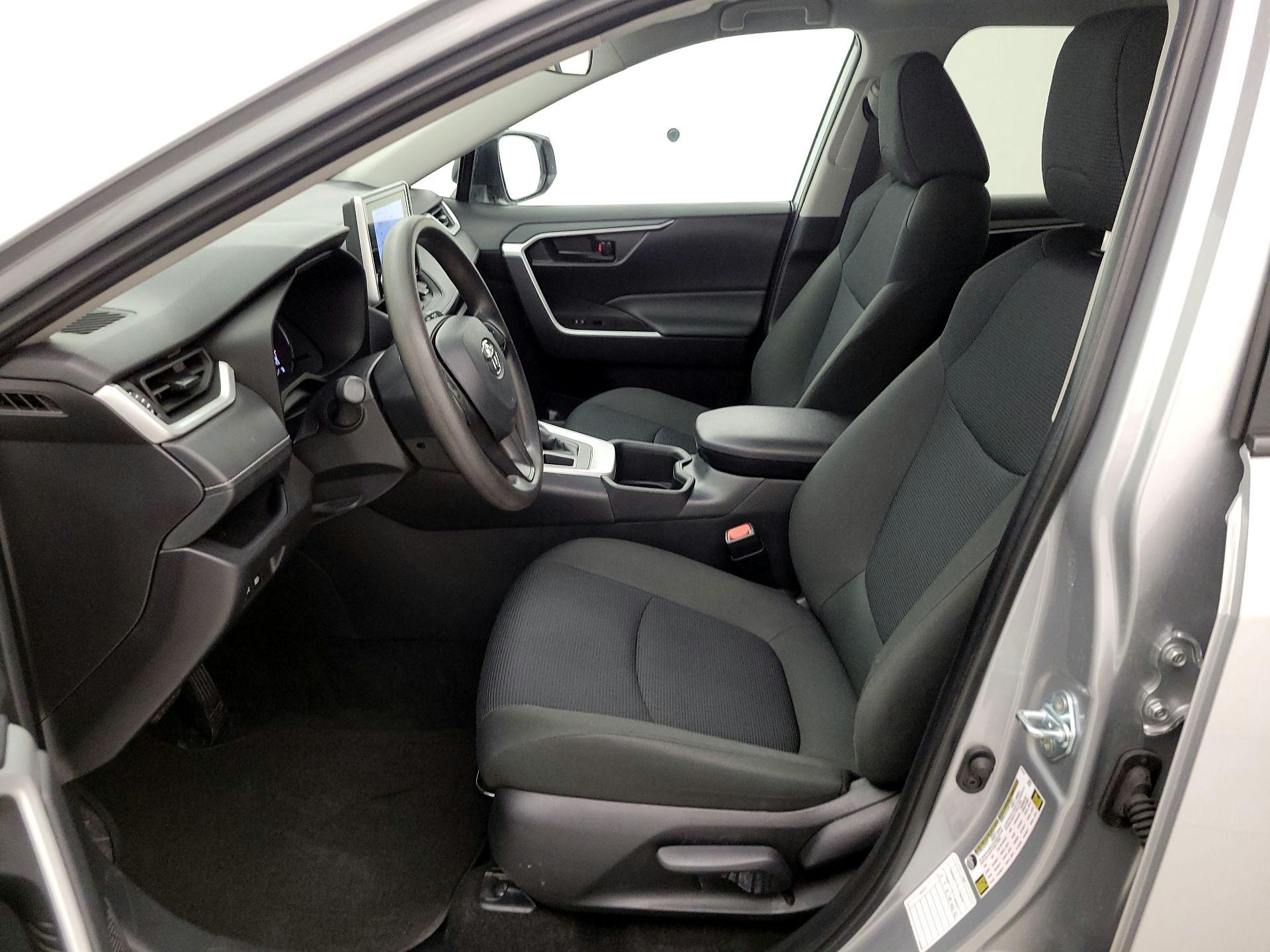 Thumbnail: 2025 Toyota RAV4 - 11