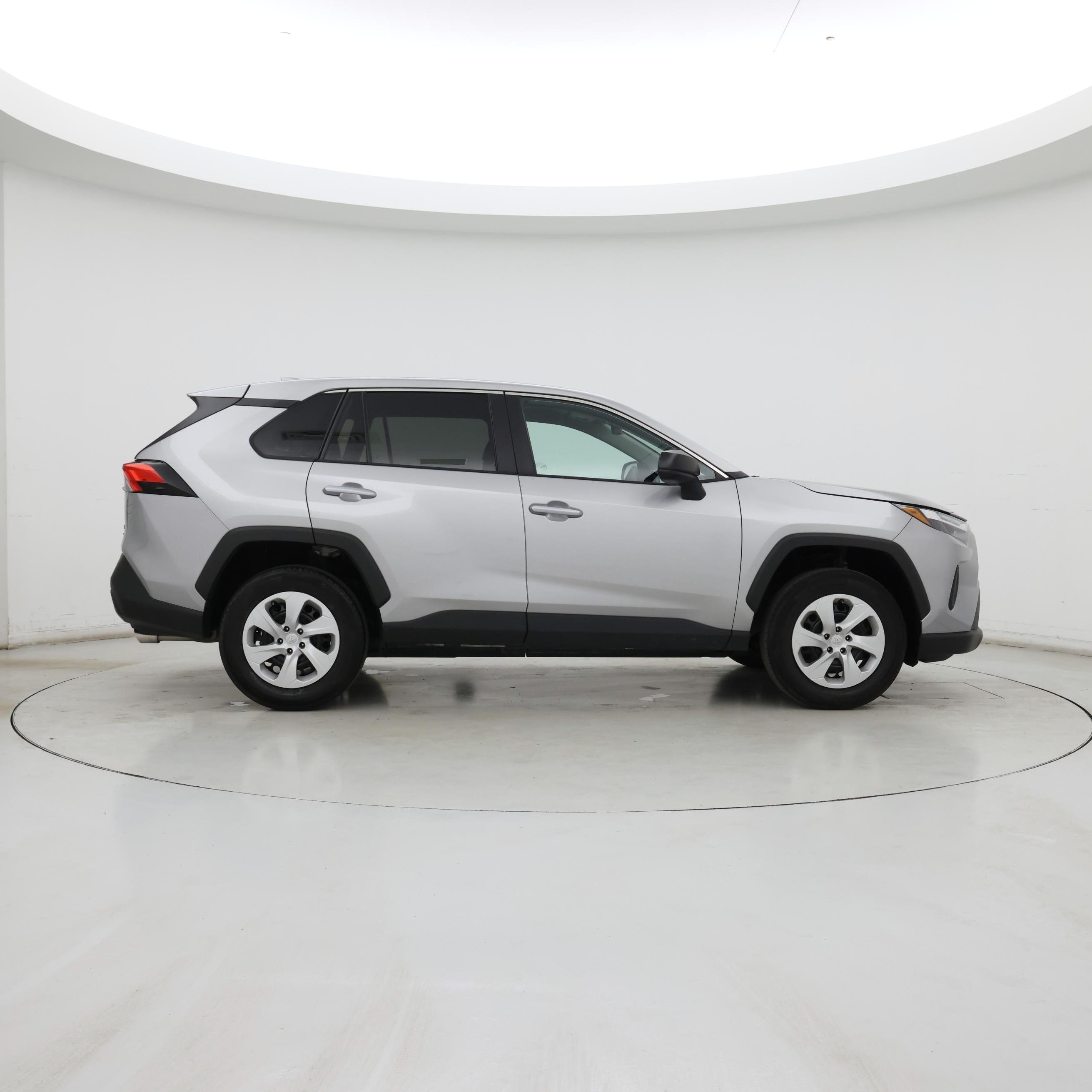 Thumbnail: 2025 Toyota RAV4 - 7