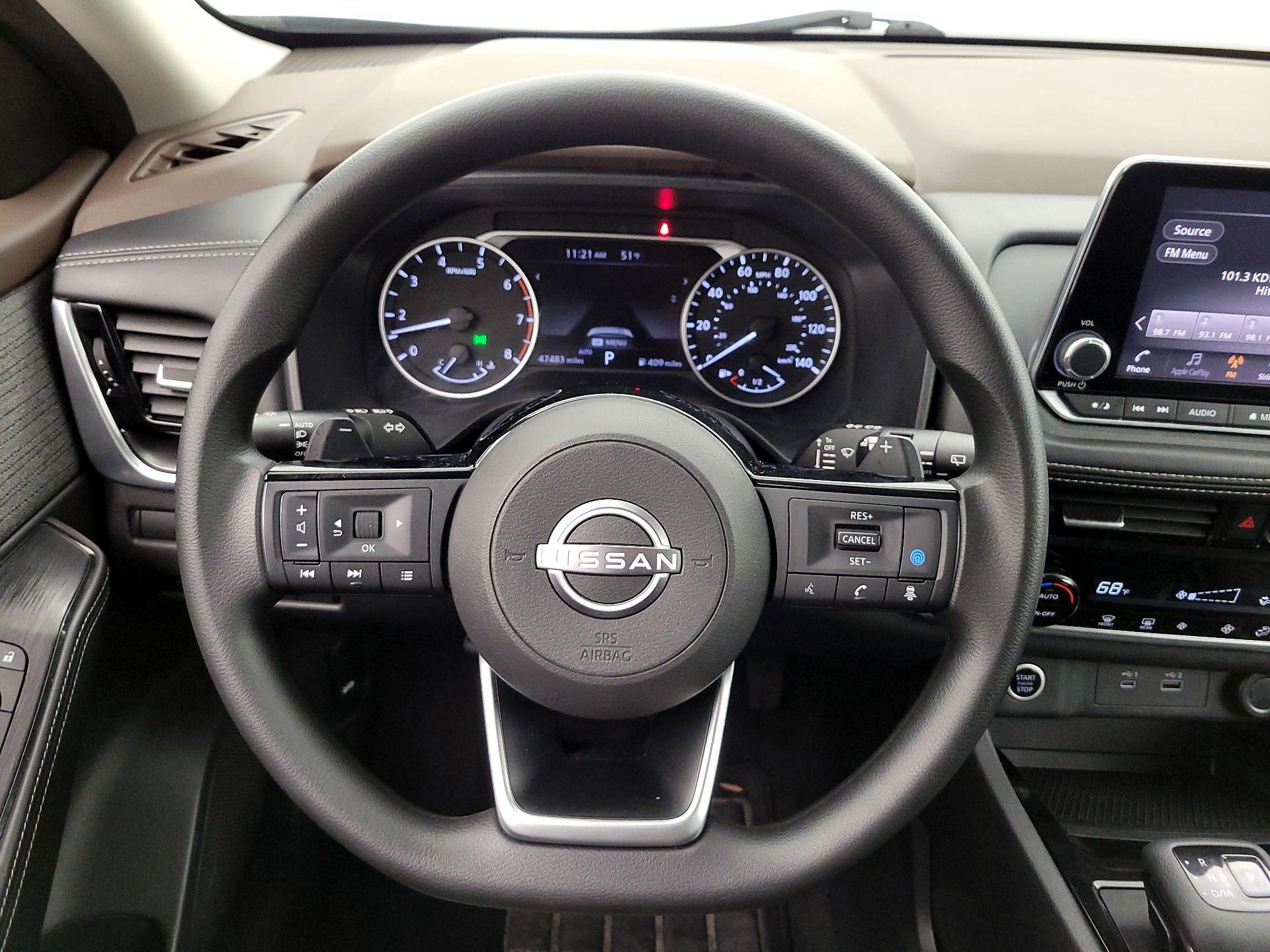 Thumbnail: 2022 Nissan Rogue - 10