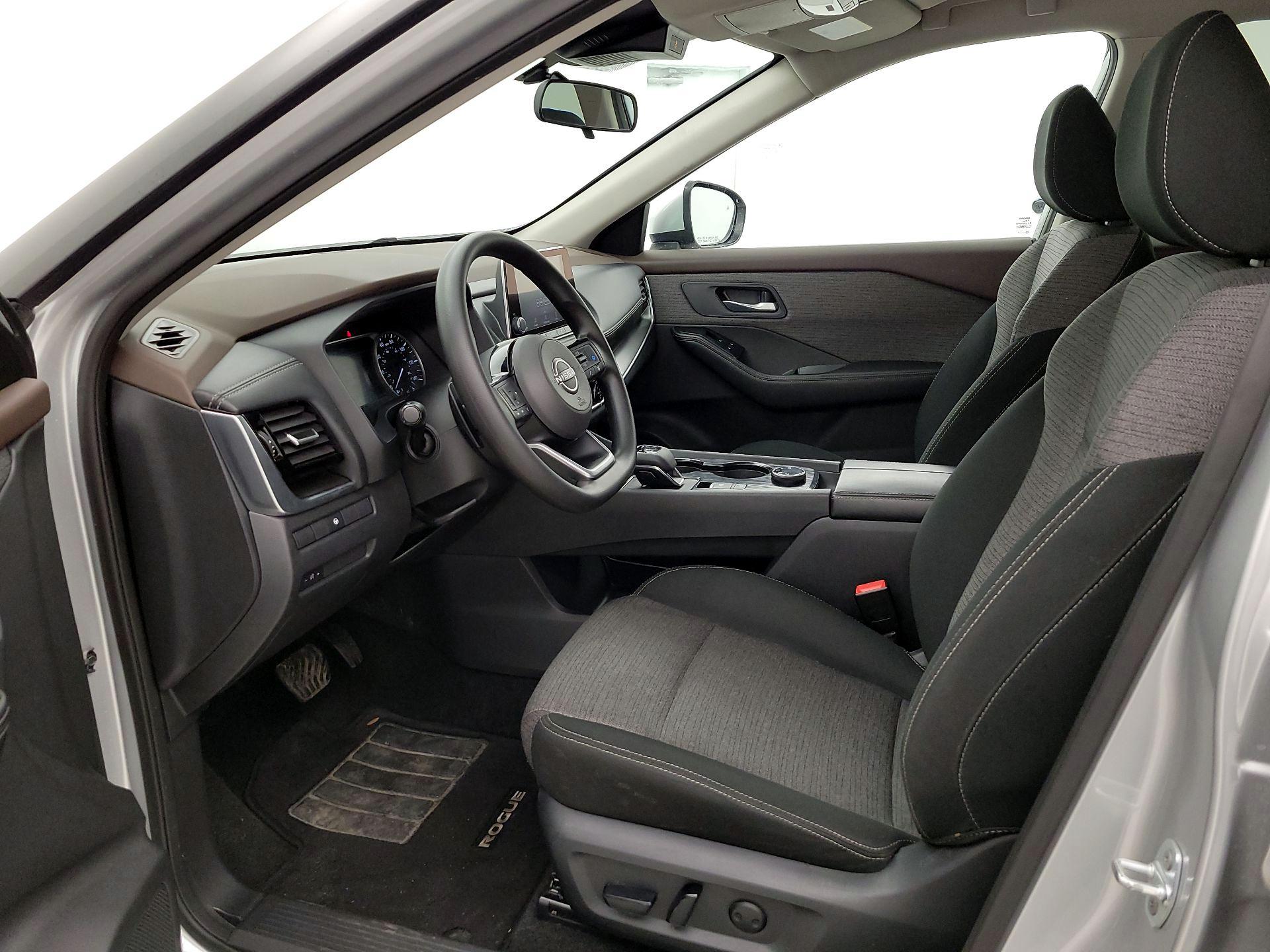 Thumbnail: 2022 Nissan Rogue - 11