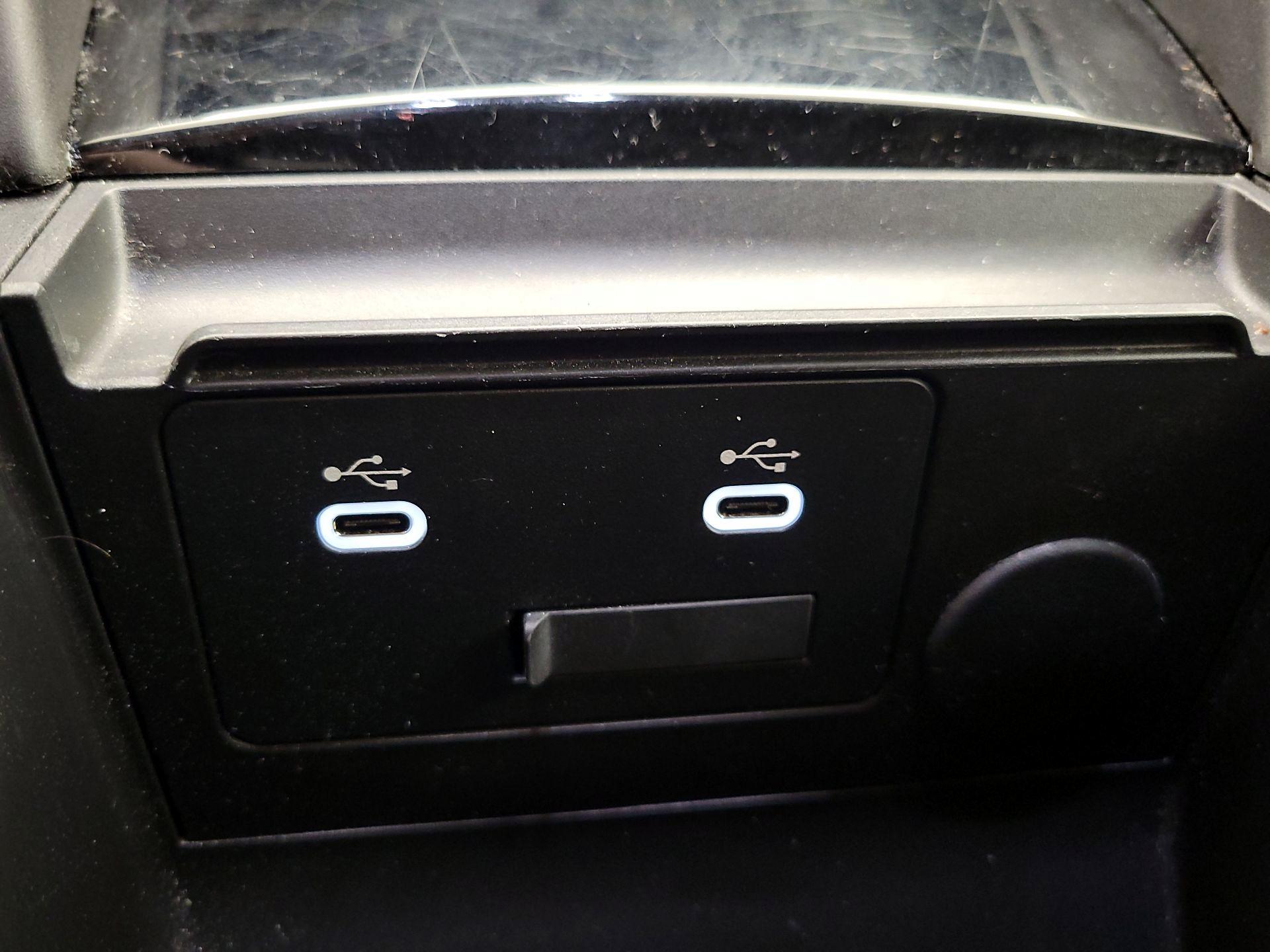 Thumbnail: 2025 Mazda Mazda3 - 18