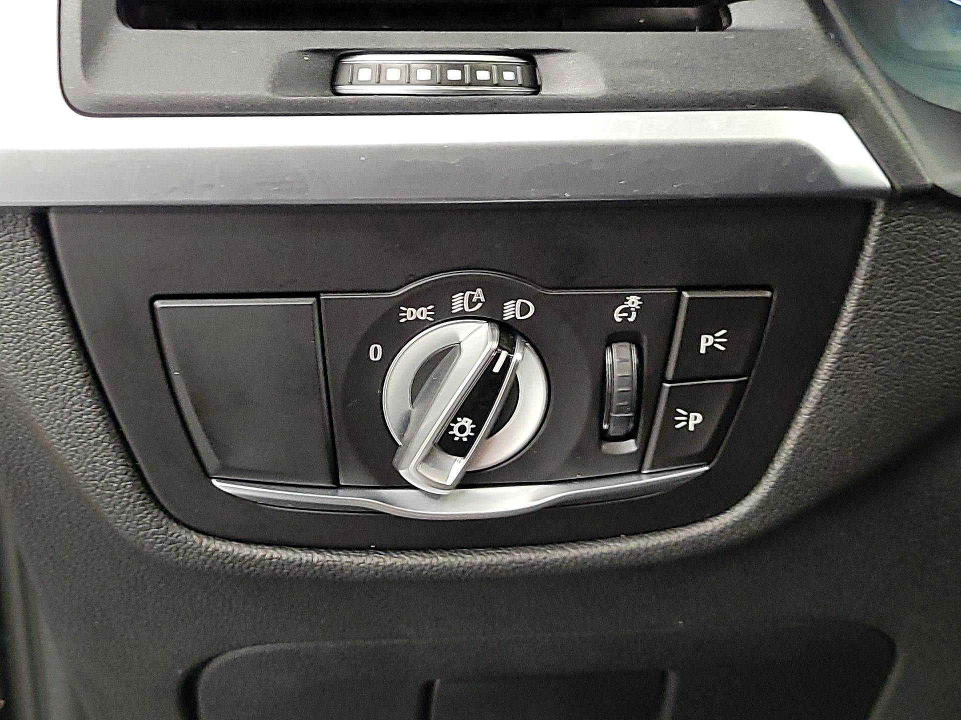 Thumbnail: 2023 BMW X3 - 13