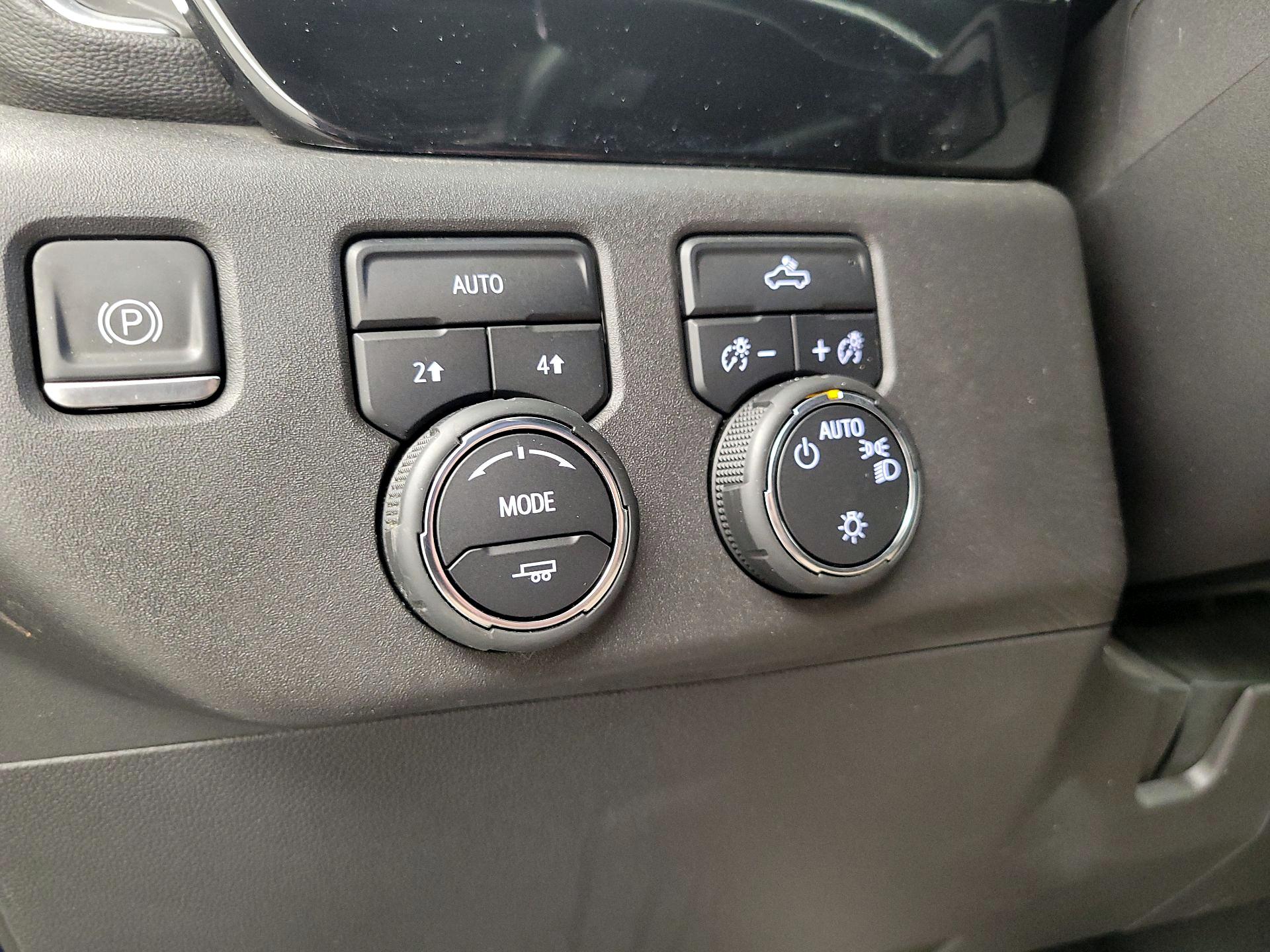 Thumbnail: 2023 Chevrolet Silverado 1500 - 13