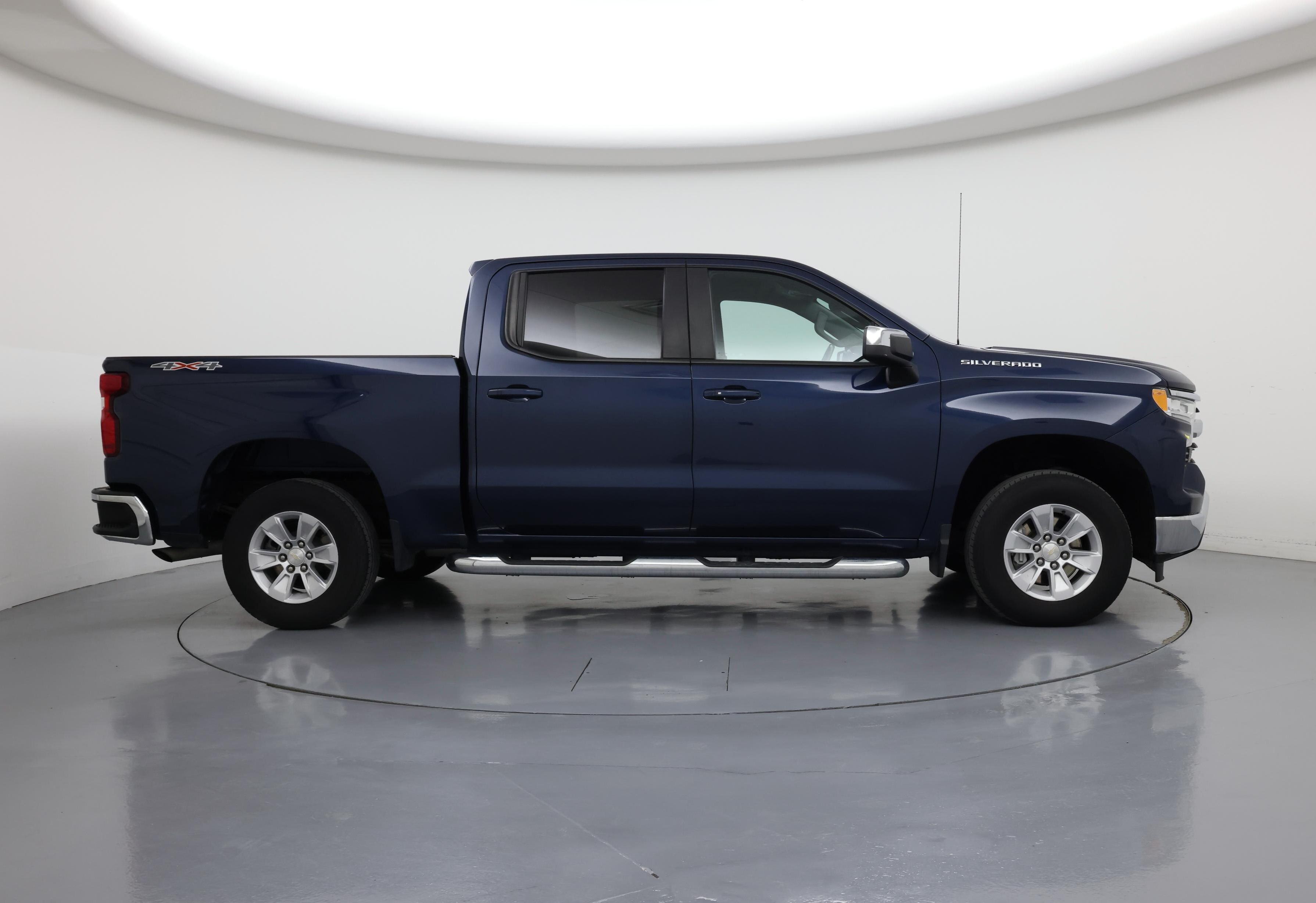 Thumbnail: 2023 Chevrolet Silverado 1500 - 7