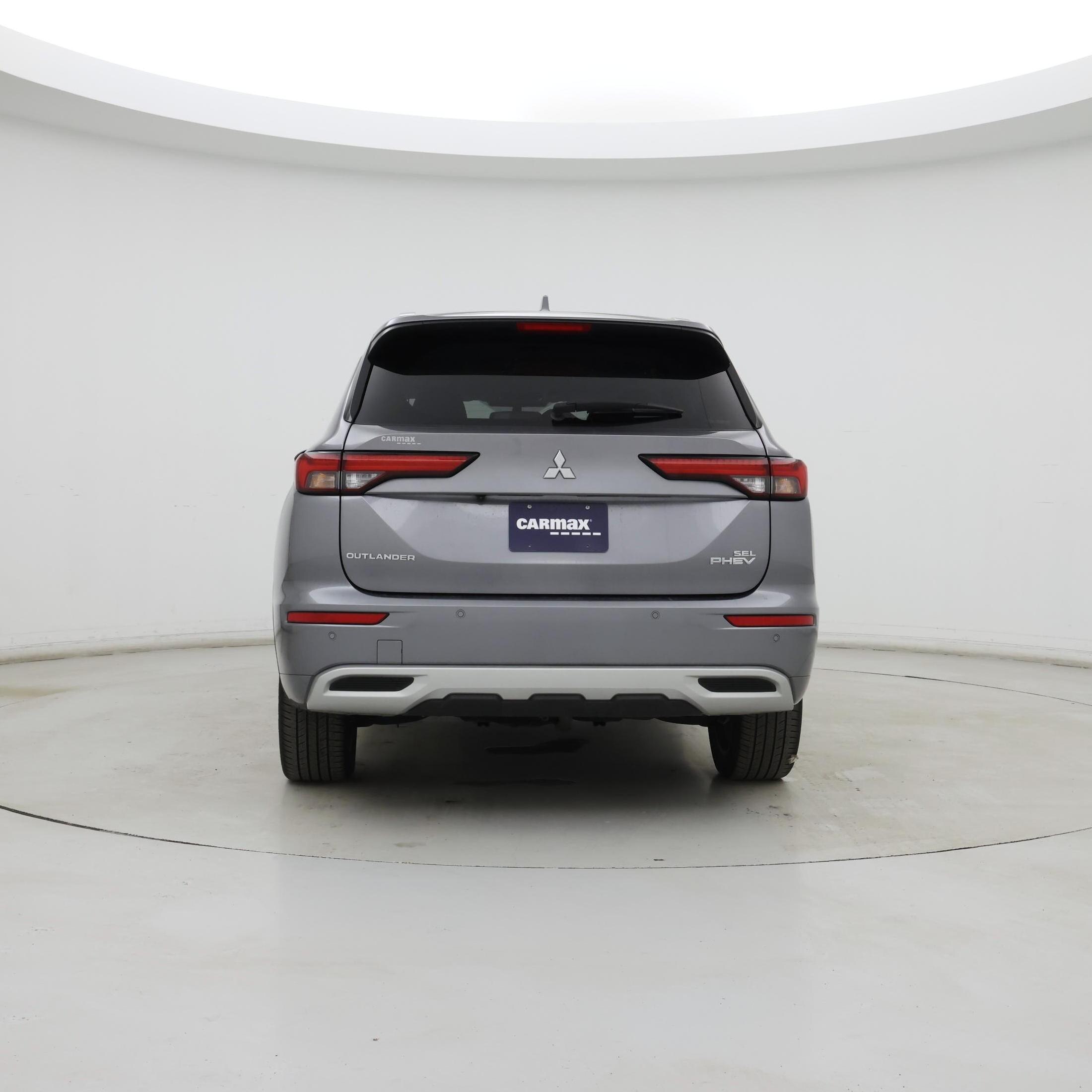 Thumbnail: 2023 Mitsubishi Outlander - 6