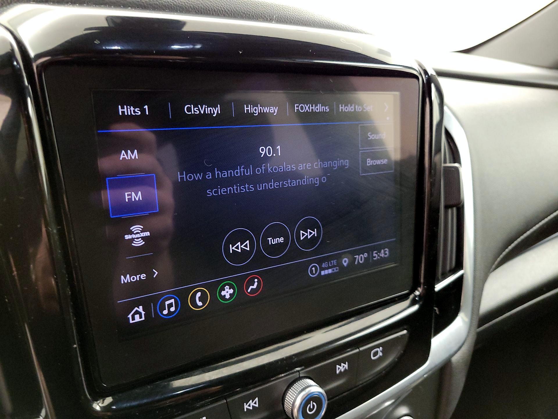 Thumbnail: 2022 Chevrolet Traverse - 15