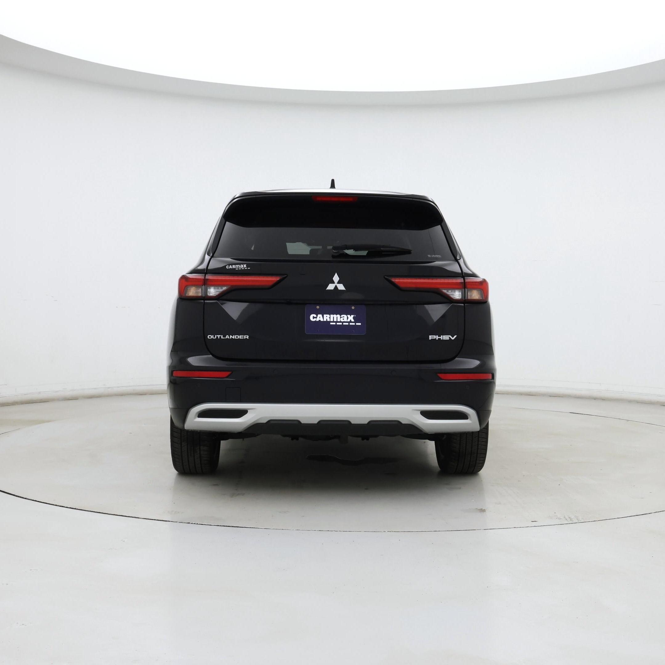 Thumbnail: 2023 Mitsubishi Outlander - 6