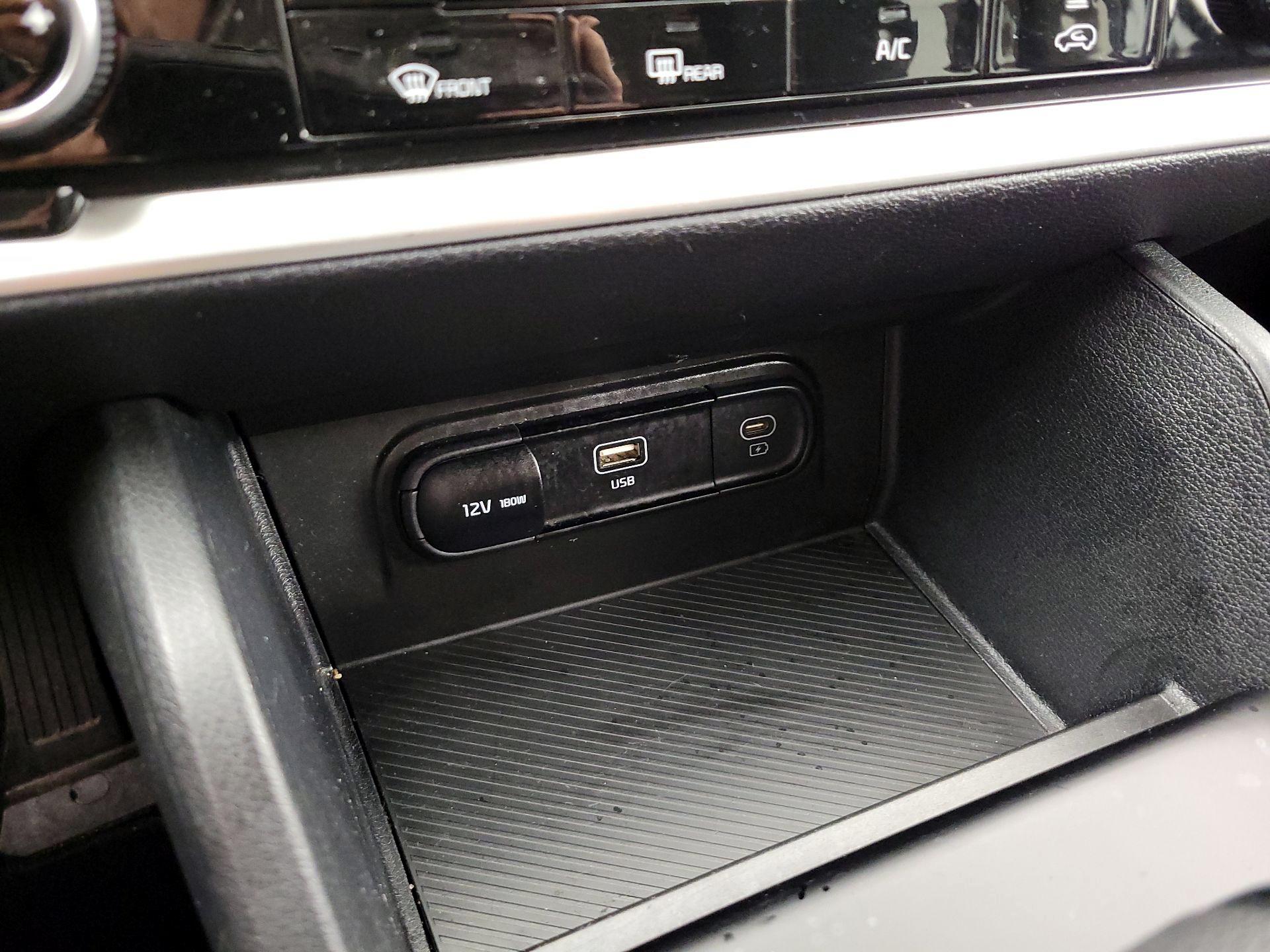 Thumbnail: 2024 Kia Sportage - 18