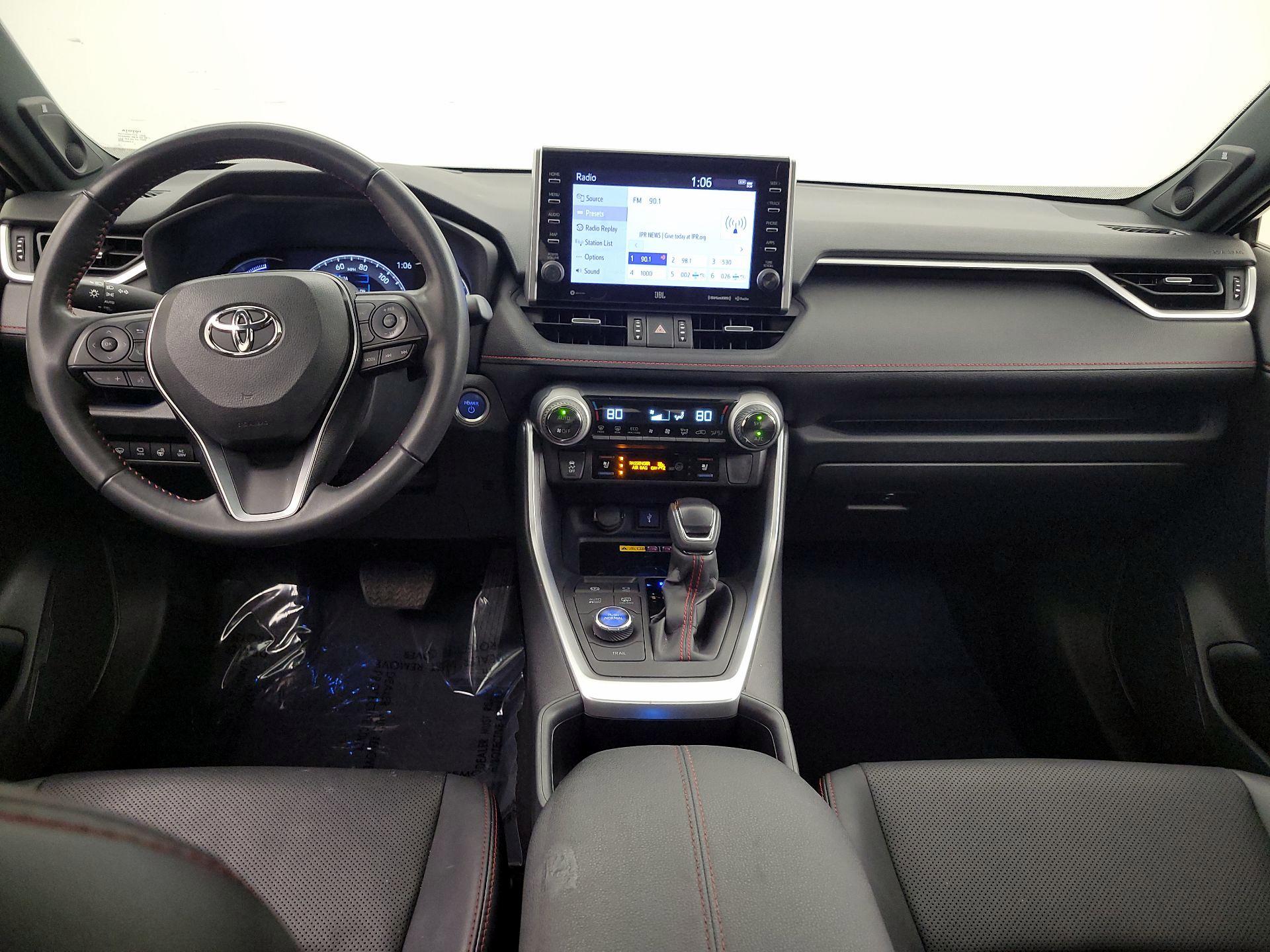 Thumbnail: 2022 Toyota RAV4 - 9