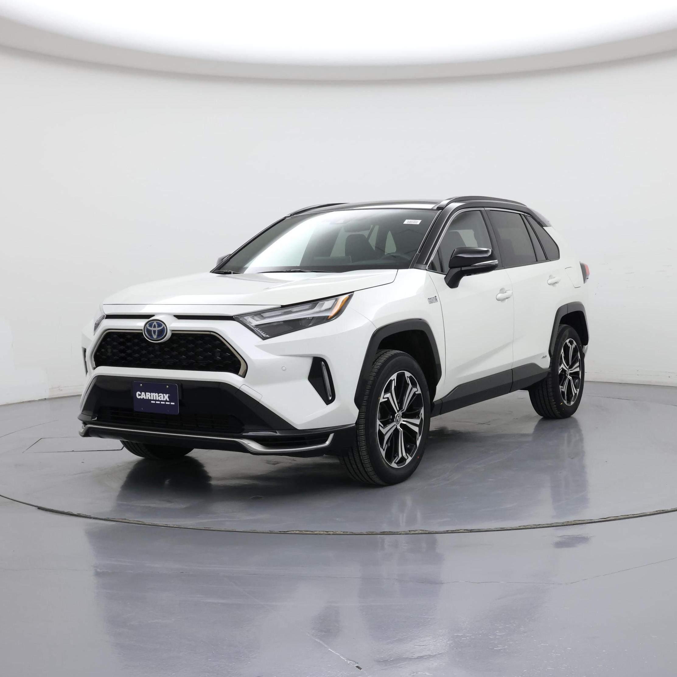 Thumbnail: 2022 Toyota RAV4 - 4