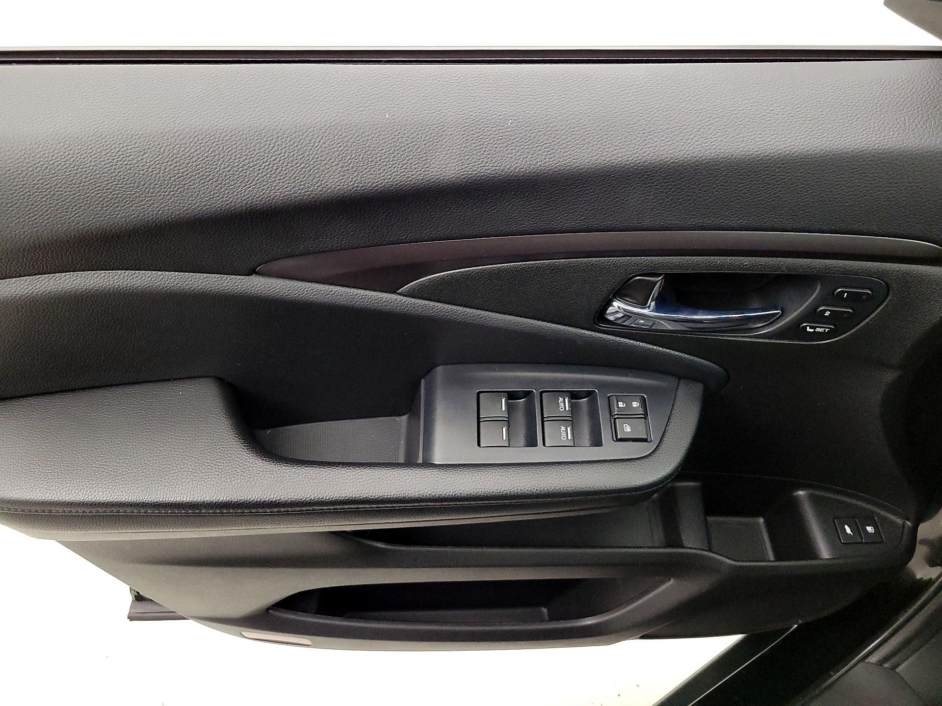 Thumbnail: 2022 Honda Pilot - 12