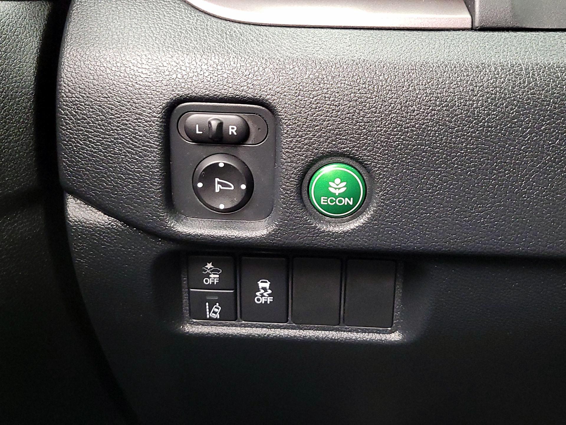 Thumbnail: 2022 Honda Pilot - 13