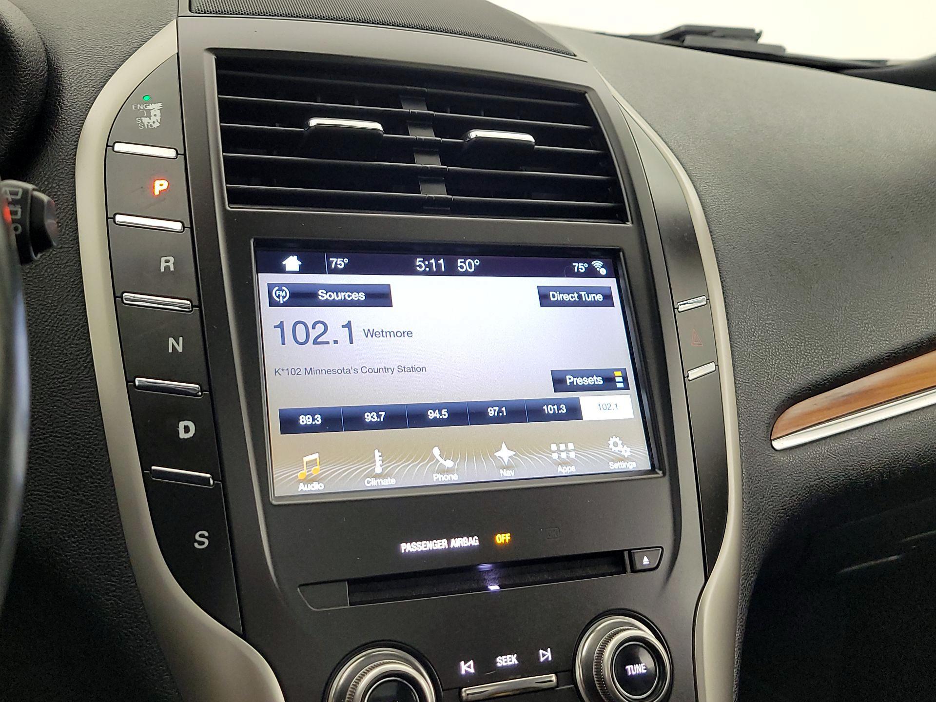 Thumbnail: 2016 Lincoln MKC - 16