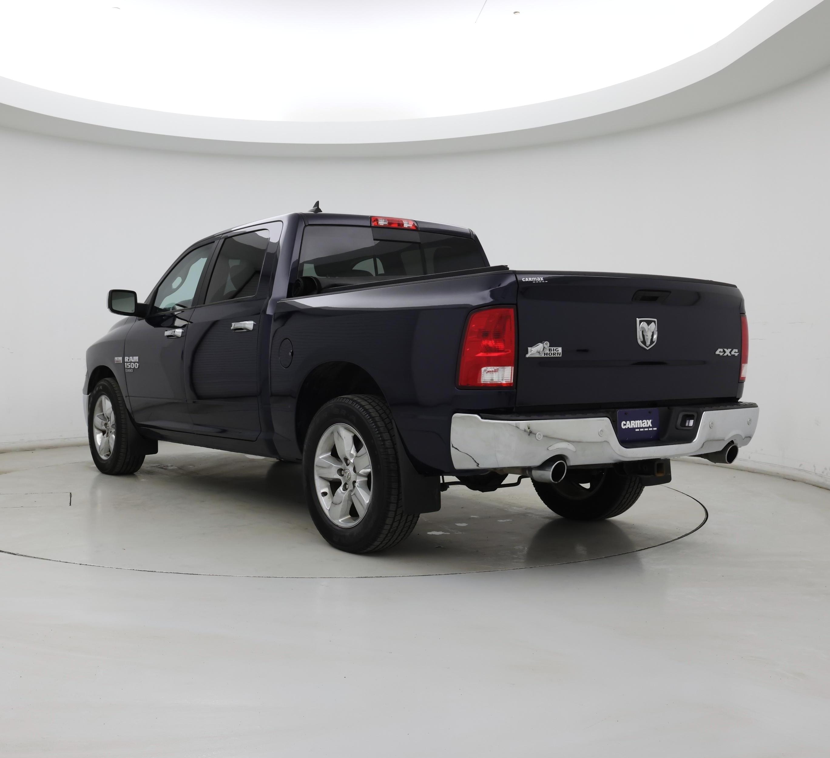 Thumbnail: 2019 RAM 1500 Classic - 2