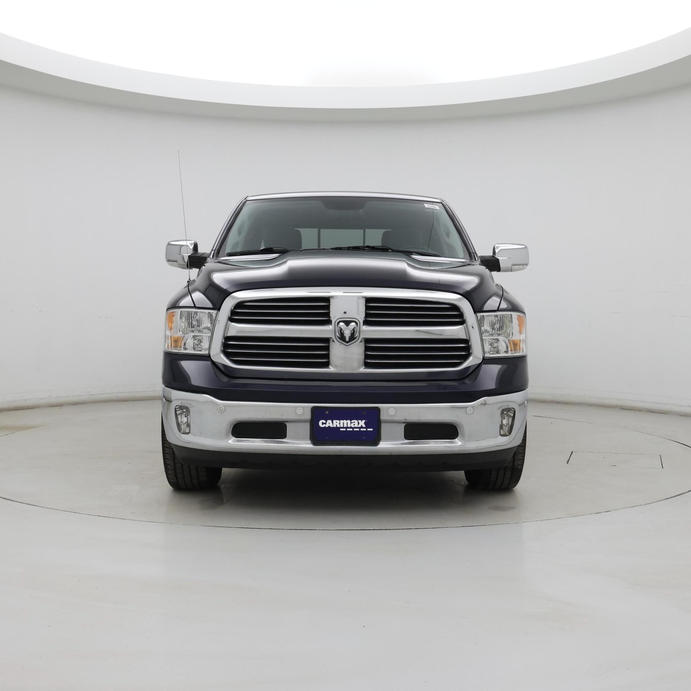 Thumbnail: 2019 RAM 1500 Classic - 5