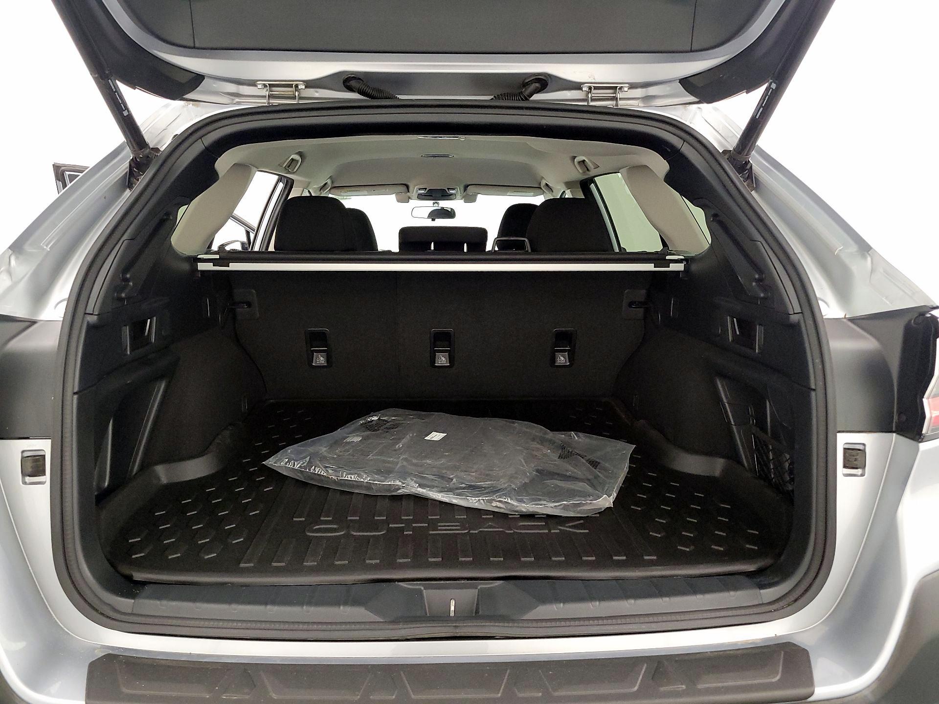 Thumbnail: 2020 Subaru Outback - 20