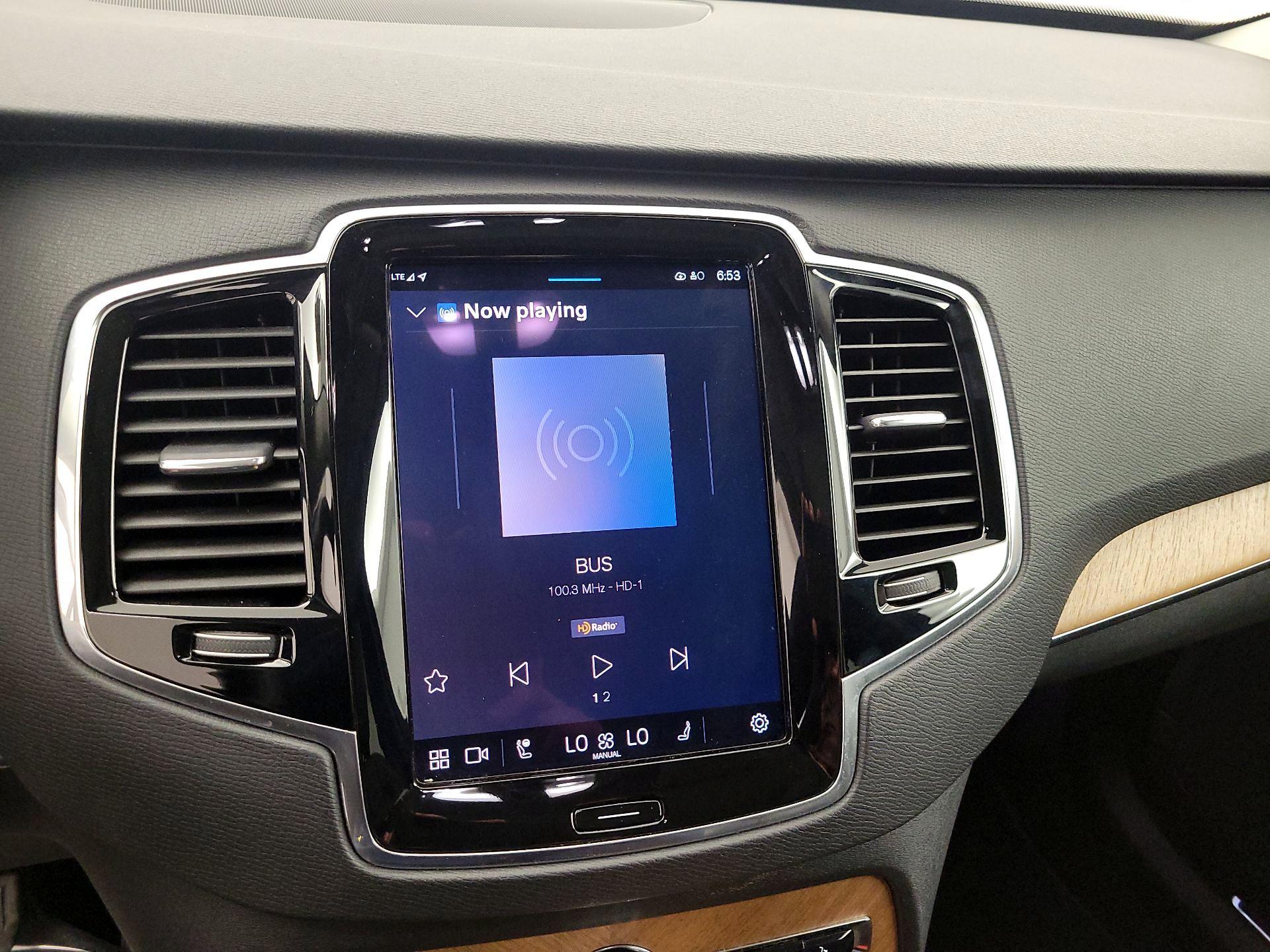 Thumbnail: 2023 Volvo XC90 - 16