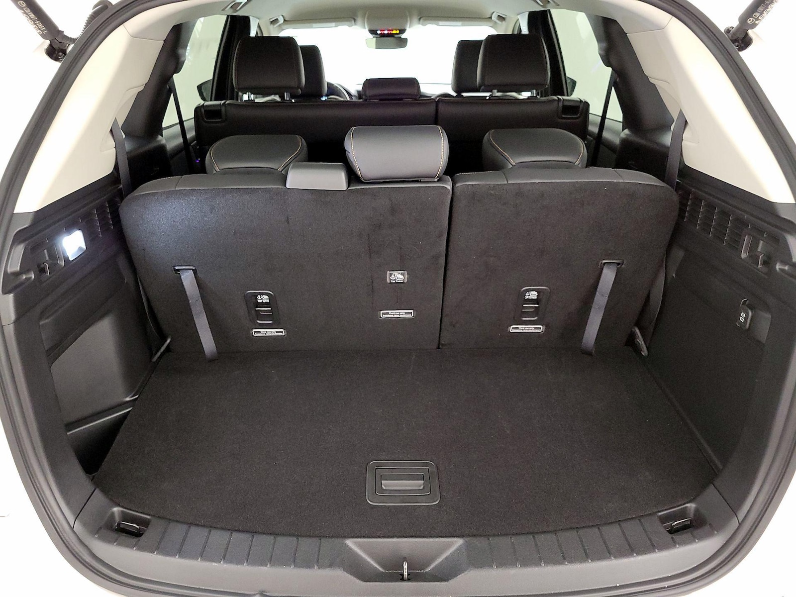 2025 Mazda CX-90 Select Package - Photo 22