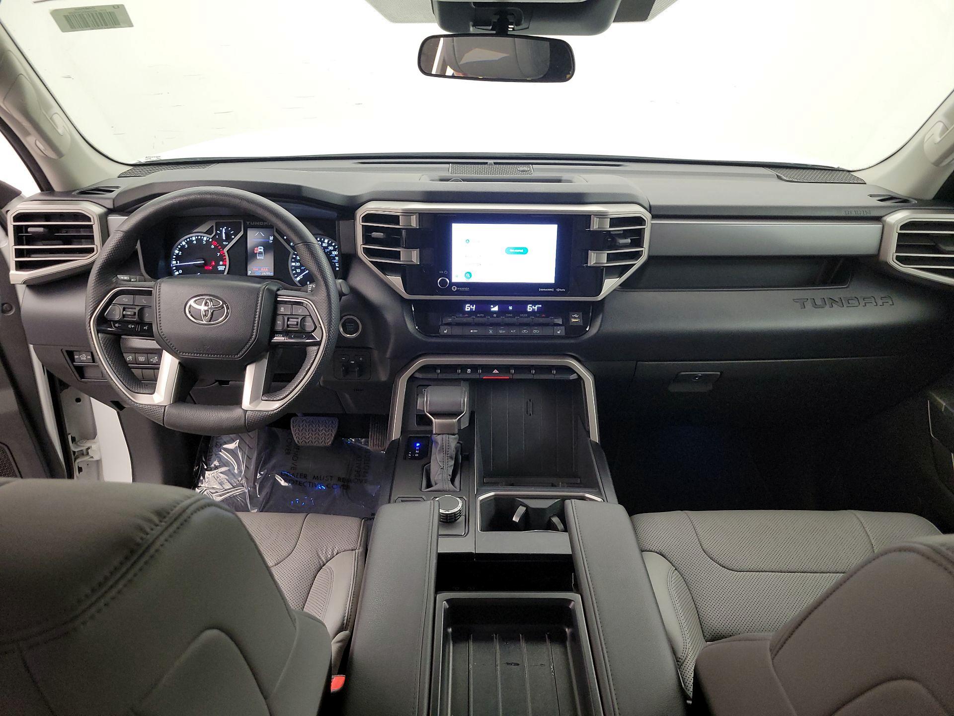 Thumbnail: 2024 Toyota Tundra - 9