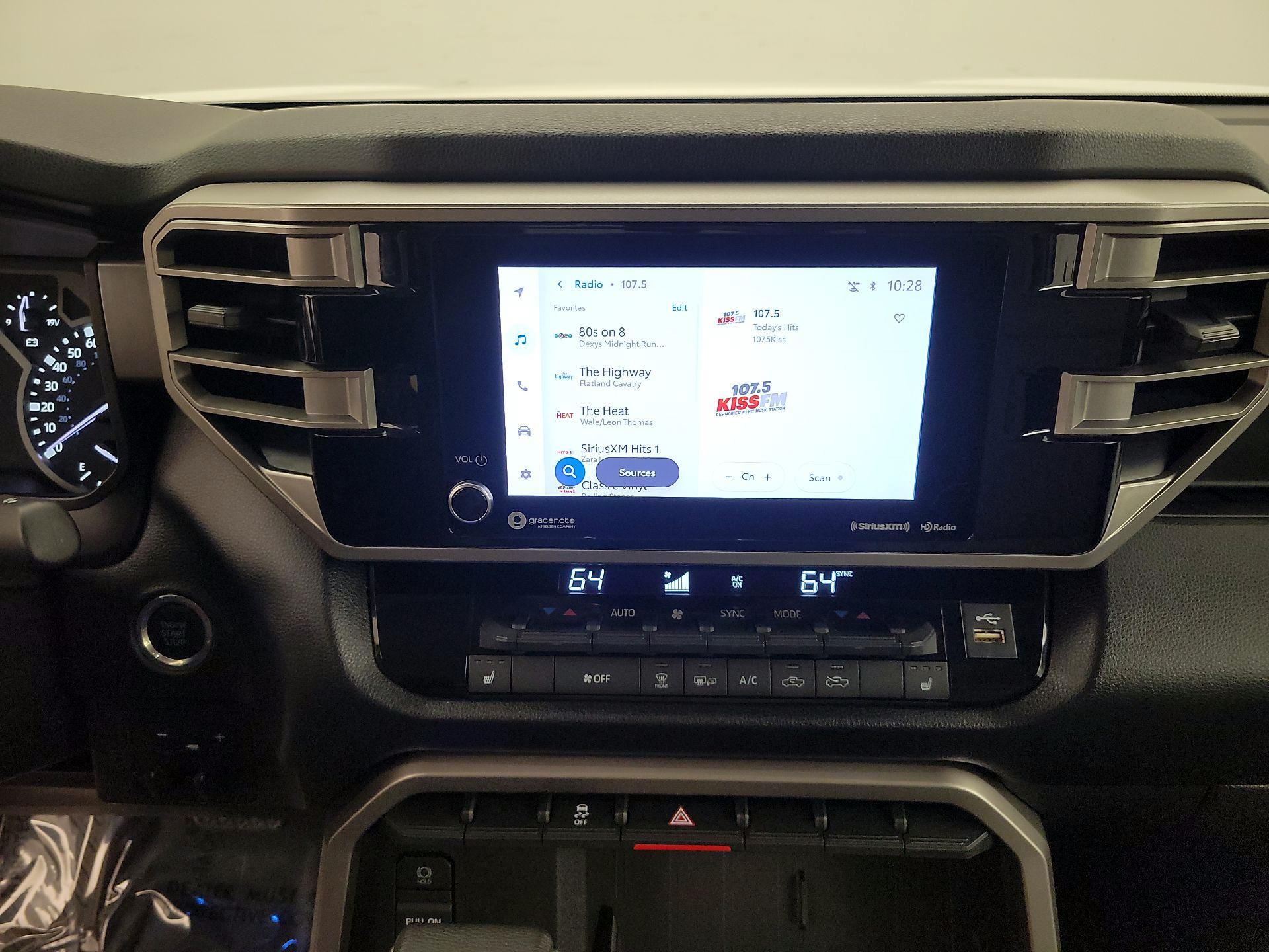 Thumbnail: 2024 Toyota Tundra - 15