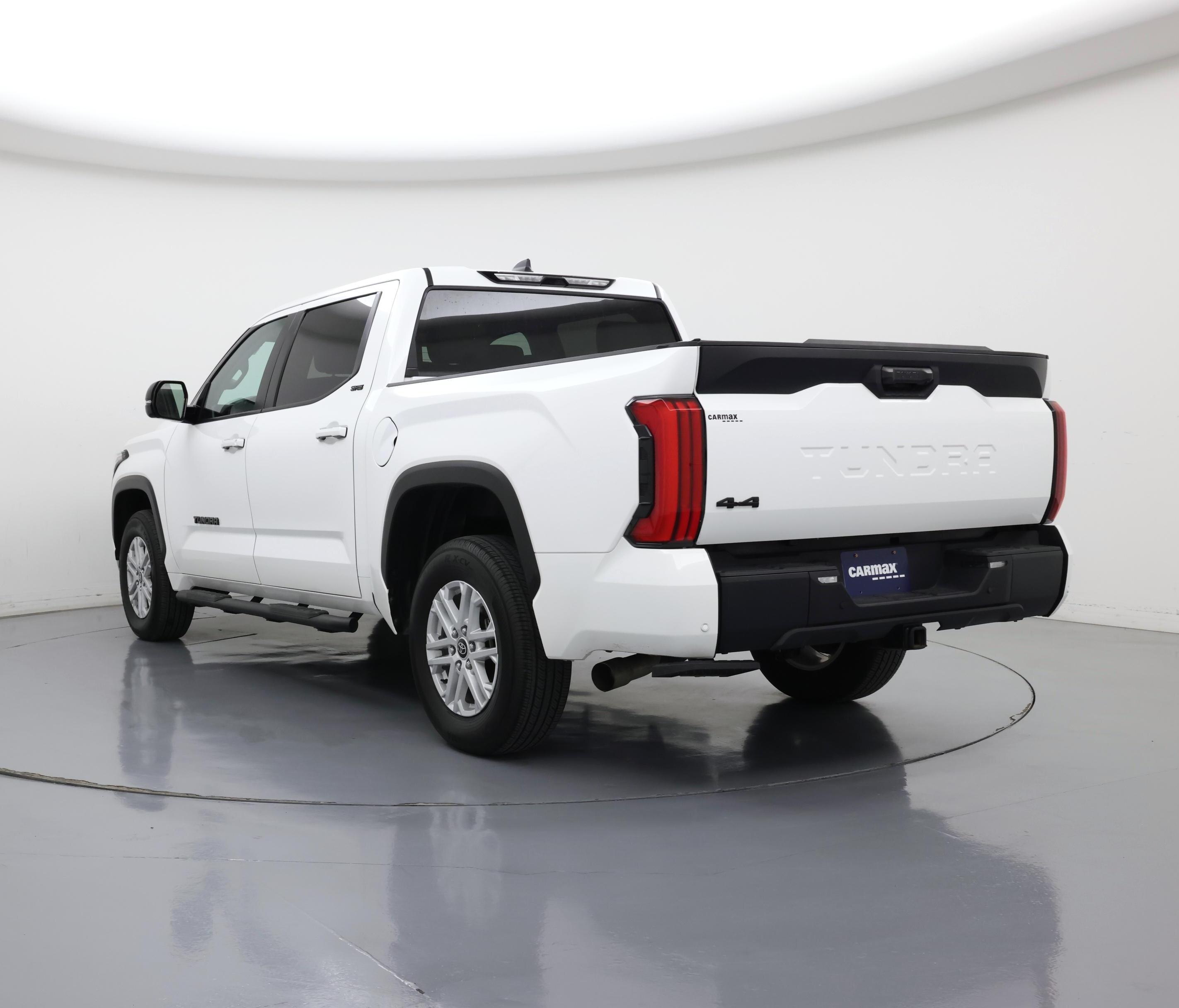 Thumbnail: 2024 Toyota Tundra - 2