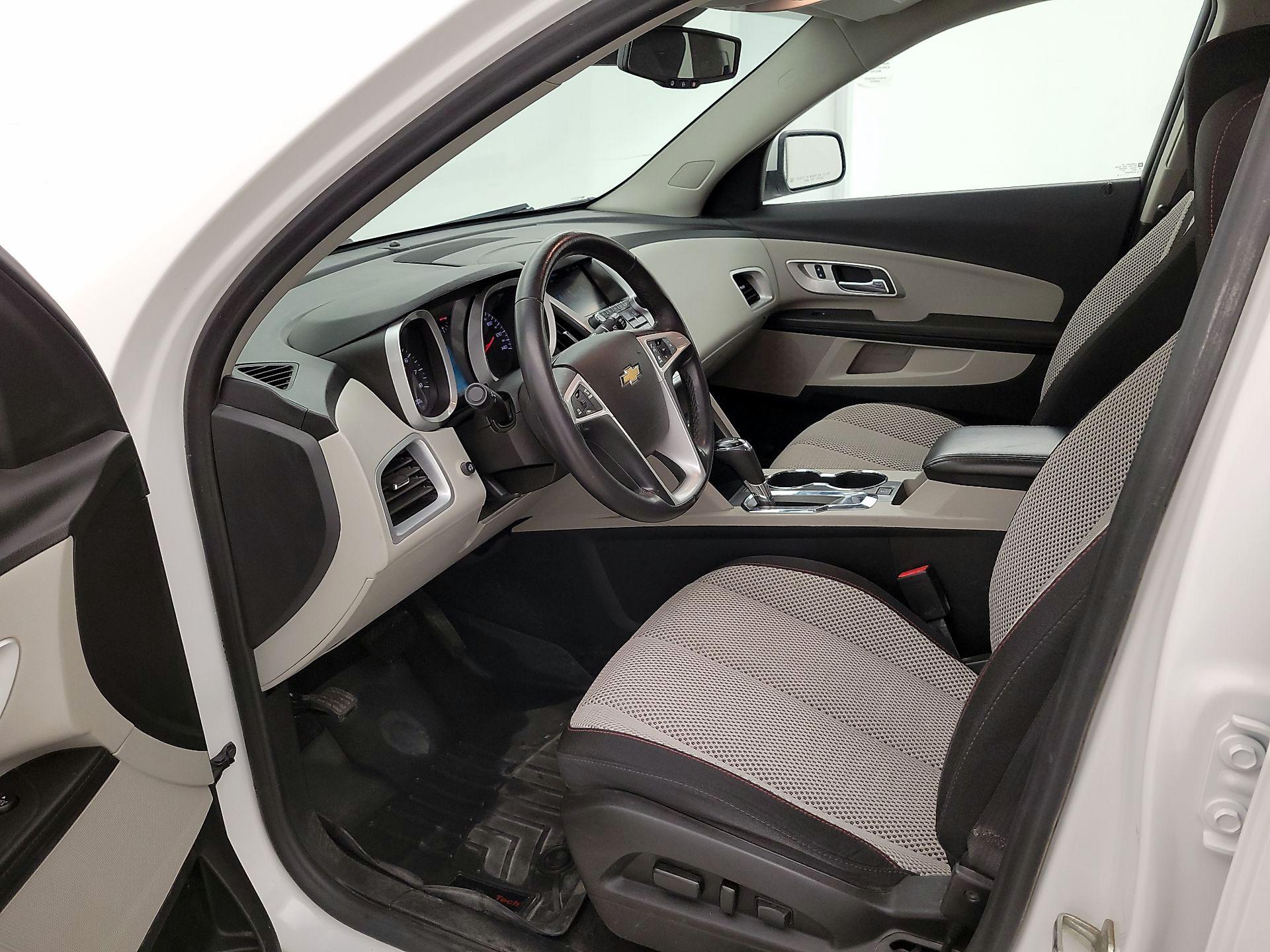 Thumbnail: 2016 Chevrolet Equinox - 11