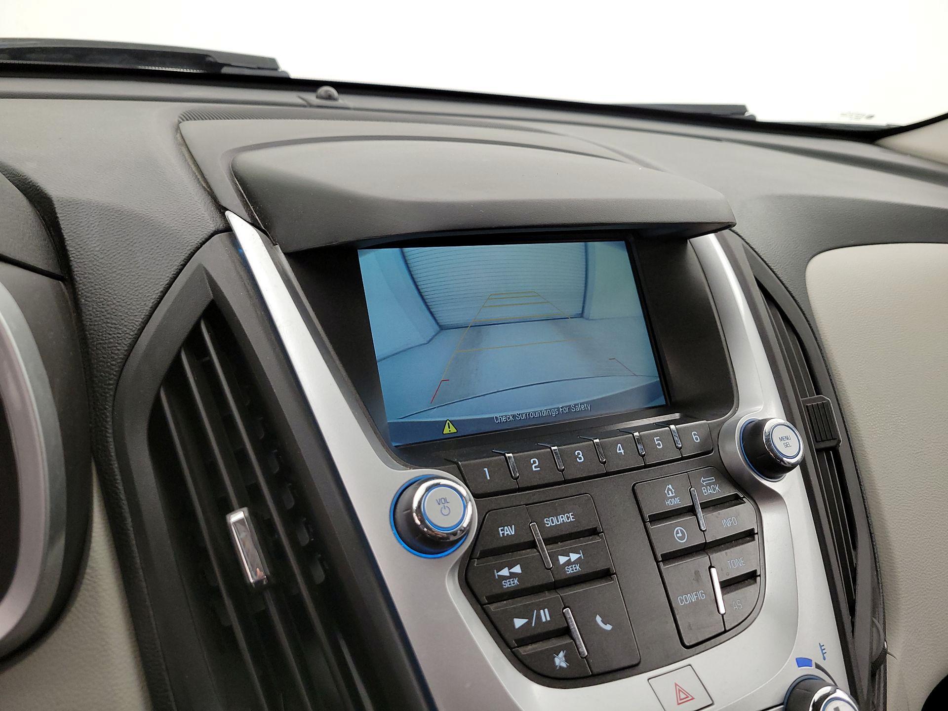 Thumbnail: 2016 Chevrolet Equinox - 13