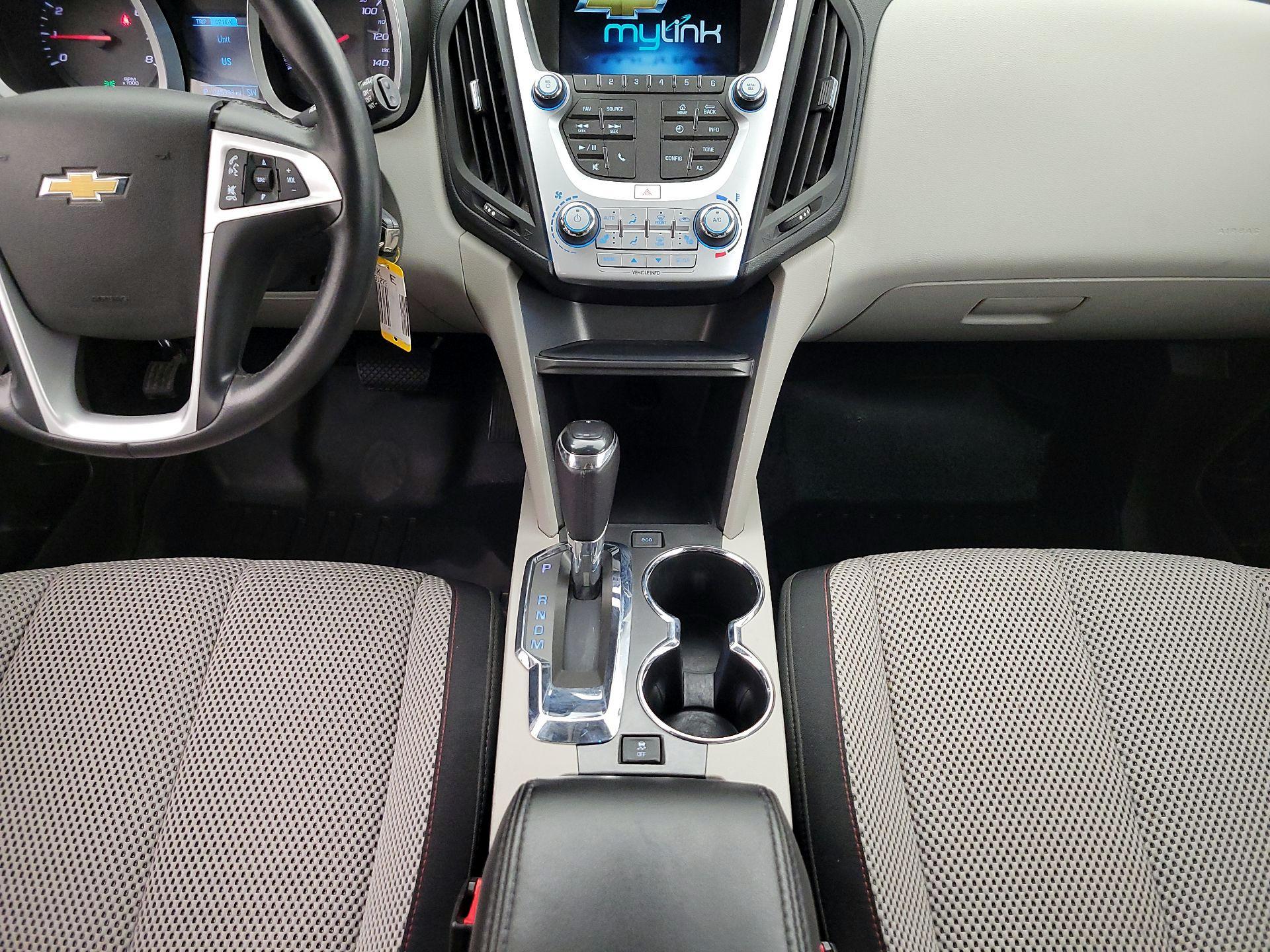 Thumbnail: 2016 Chevrolet Equinox - 16