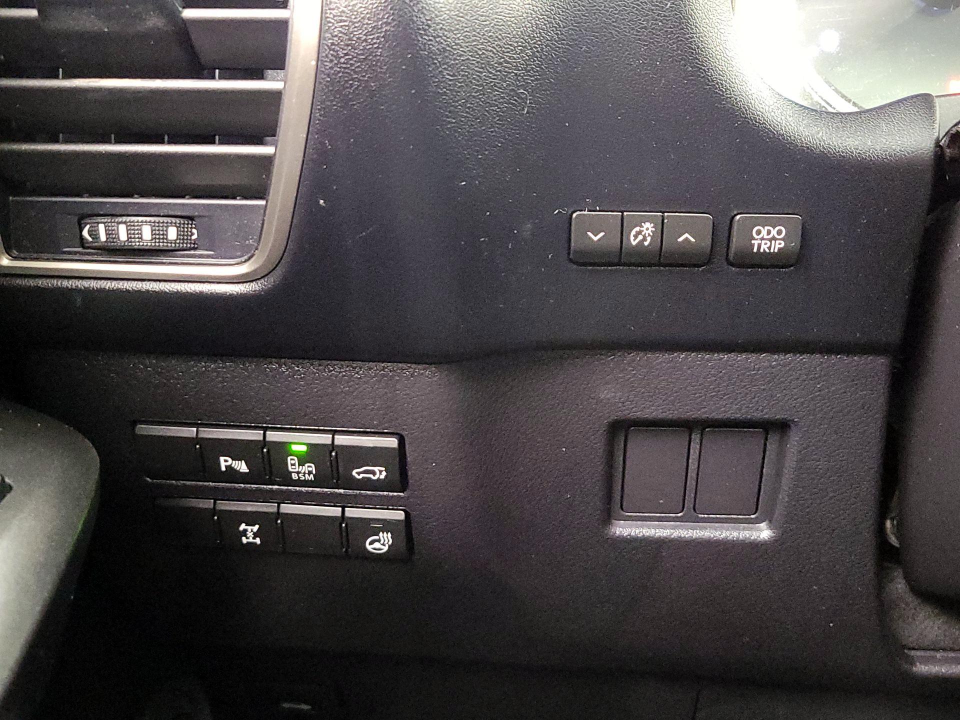 Thumbnail: 2017 Lexus NX - 13