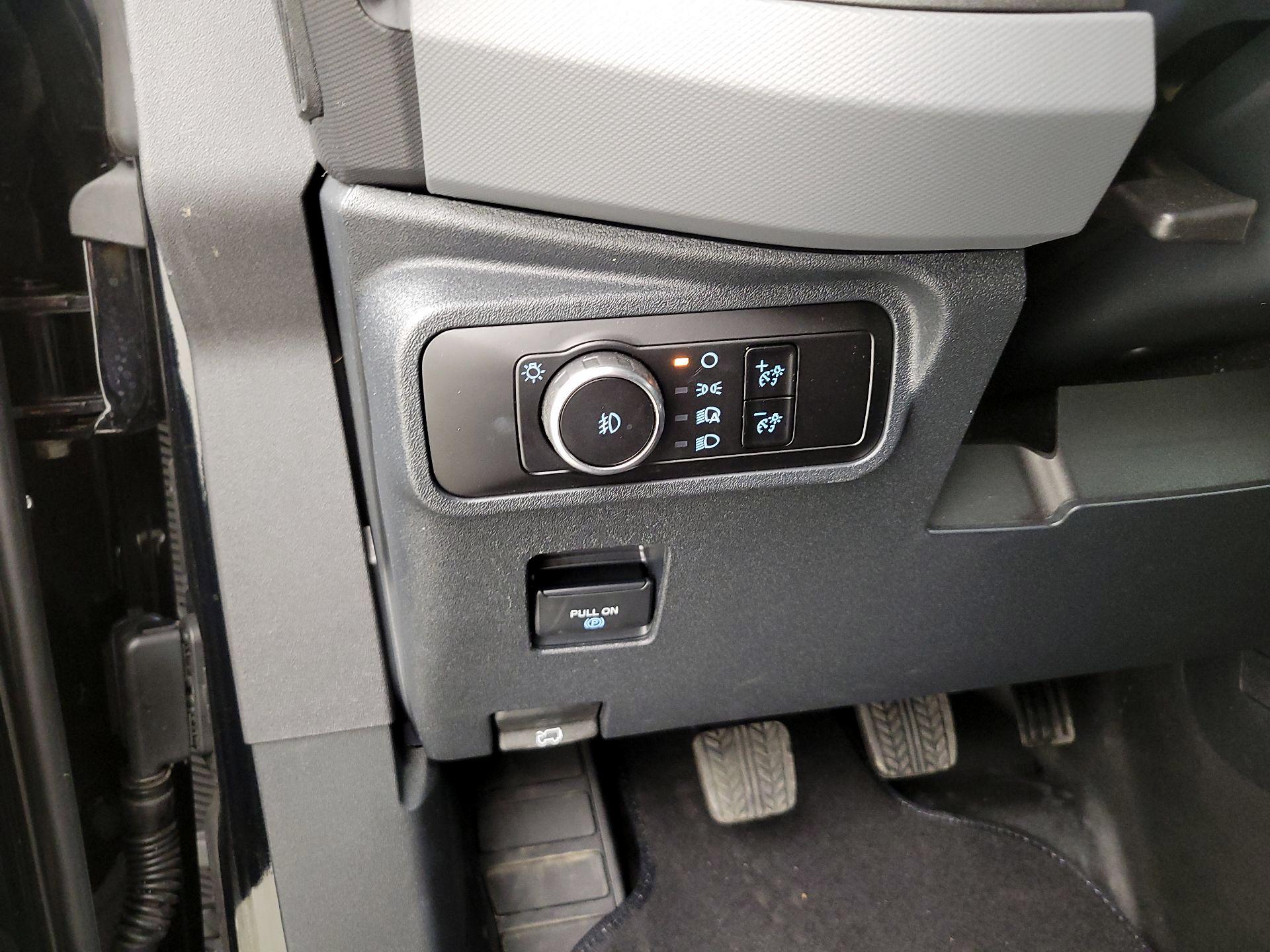 Thumbnail: 2024 Ford Bronco - 13