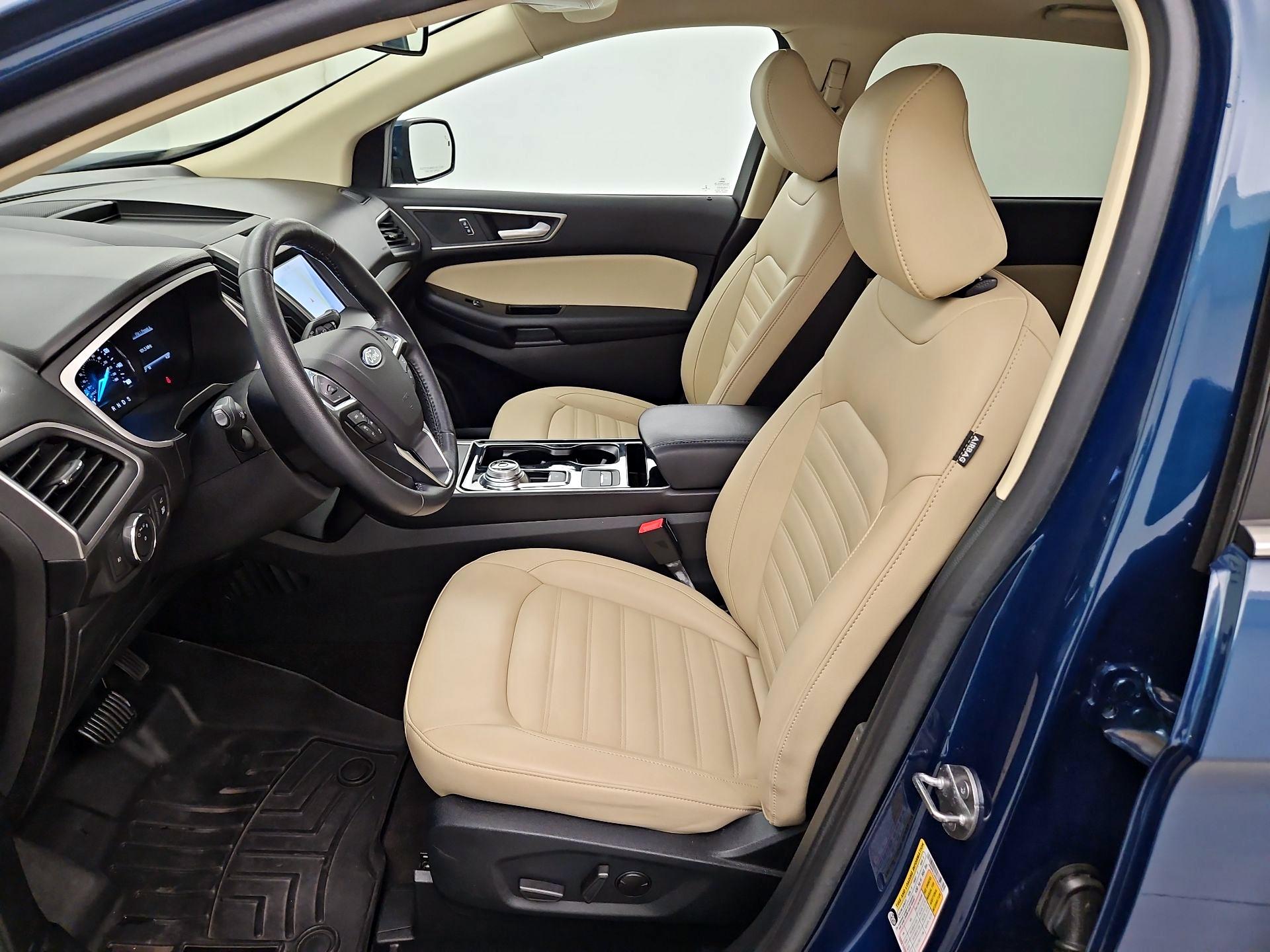 Thumbnail: 2020 Ford Edge - 11