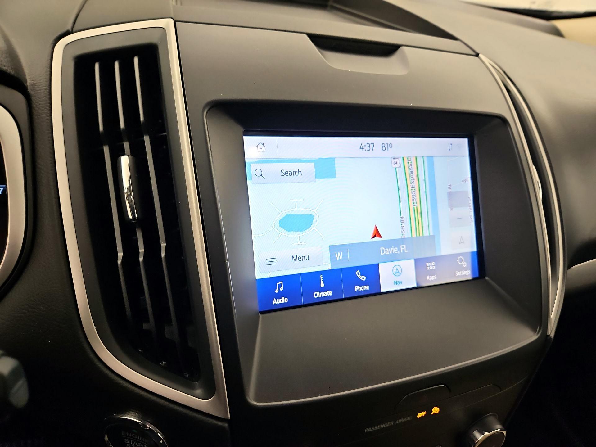 Thumbnail: 2020 Ford Edge - 14