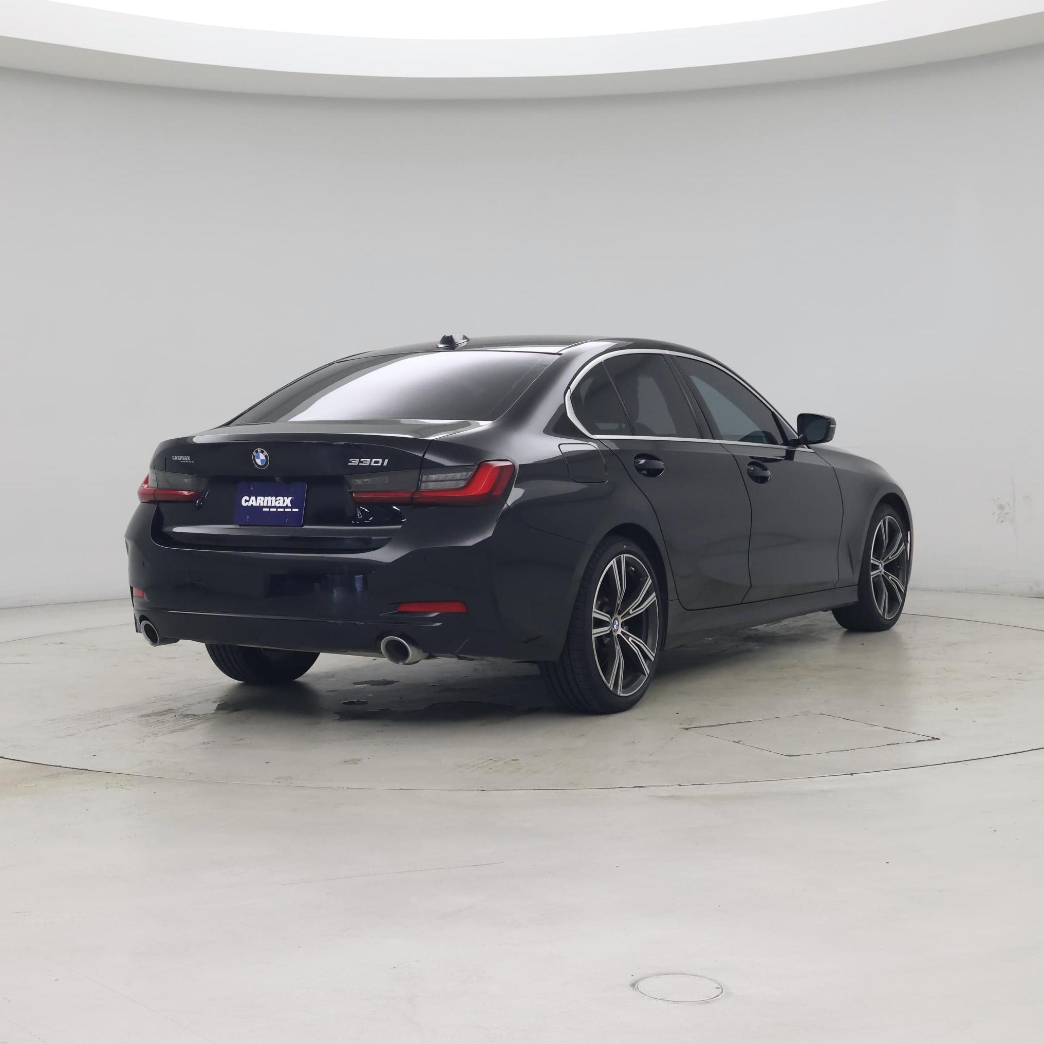 Thumbnail: 2024 BMW 3 Series - 8