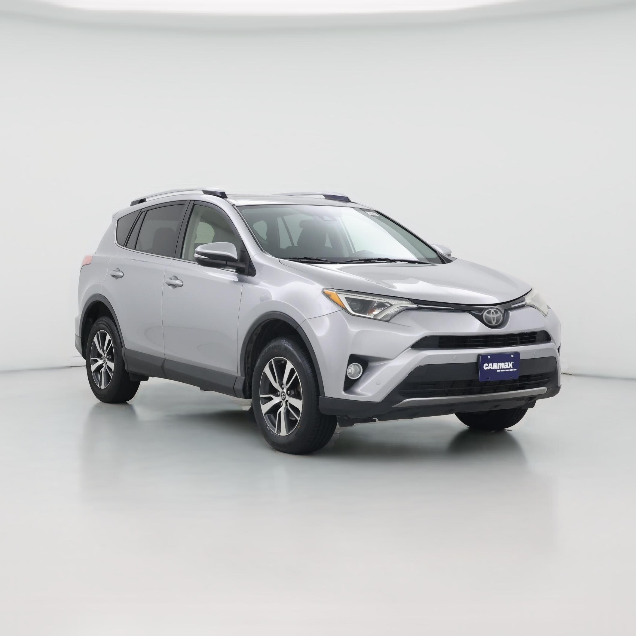 Thumbnail: 2018 Toyota RAV4 - 1