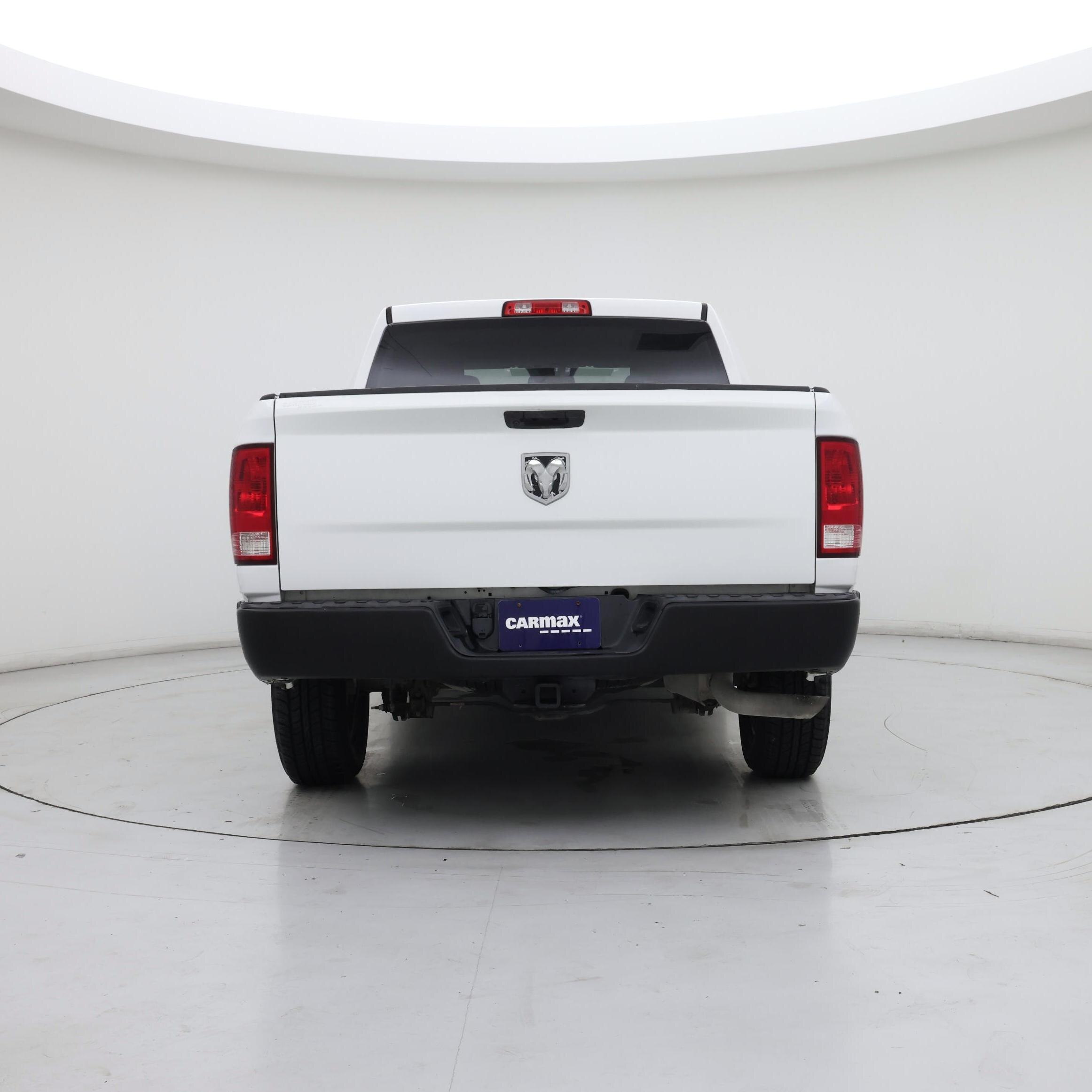 Thumbnail: 2019 RAM 1500 Classic - 6