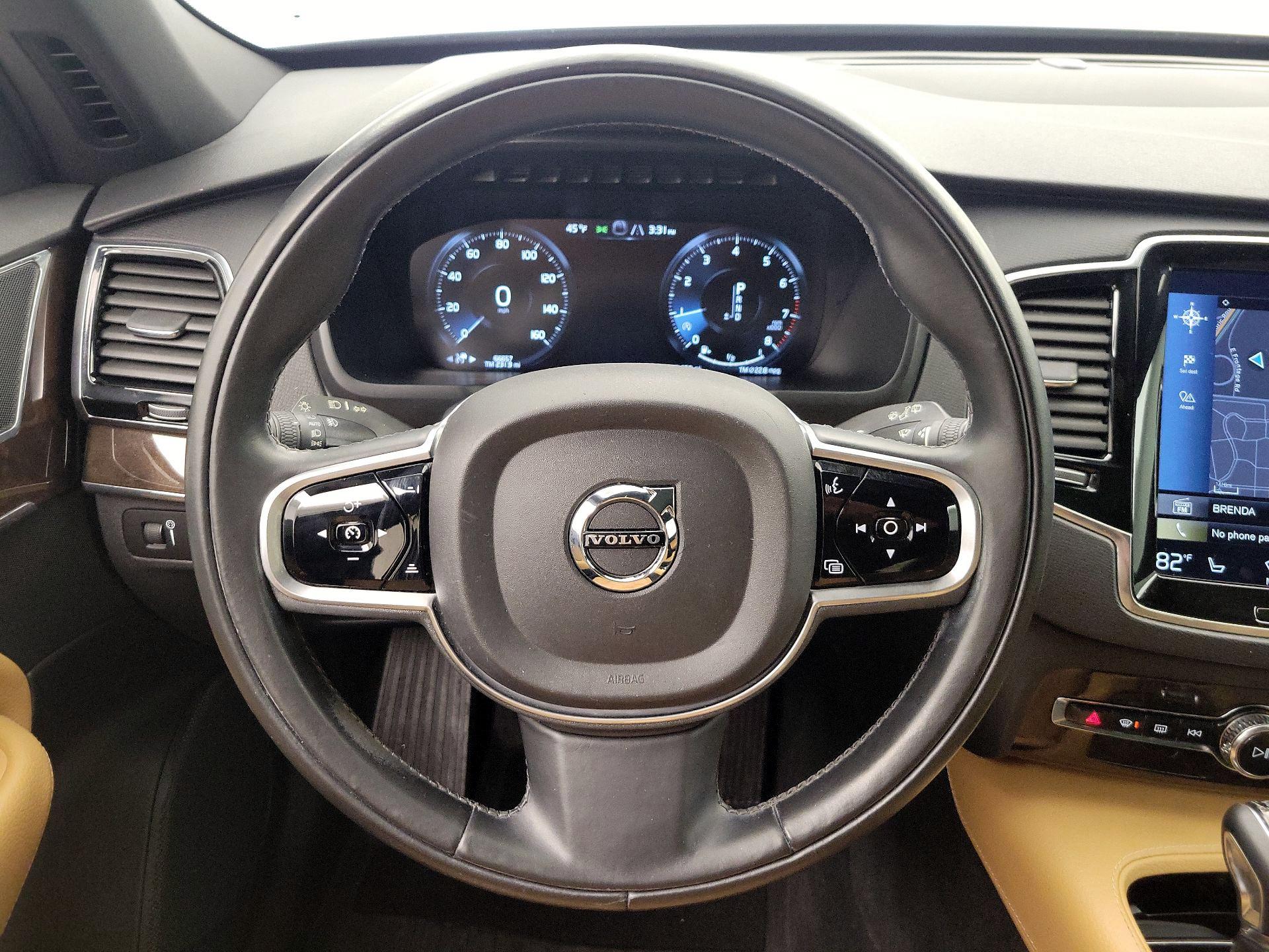 Thumbnail: 2017 Volvo XC90 - 10