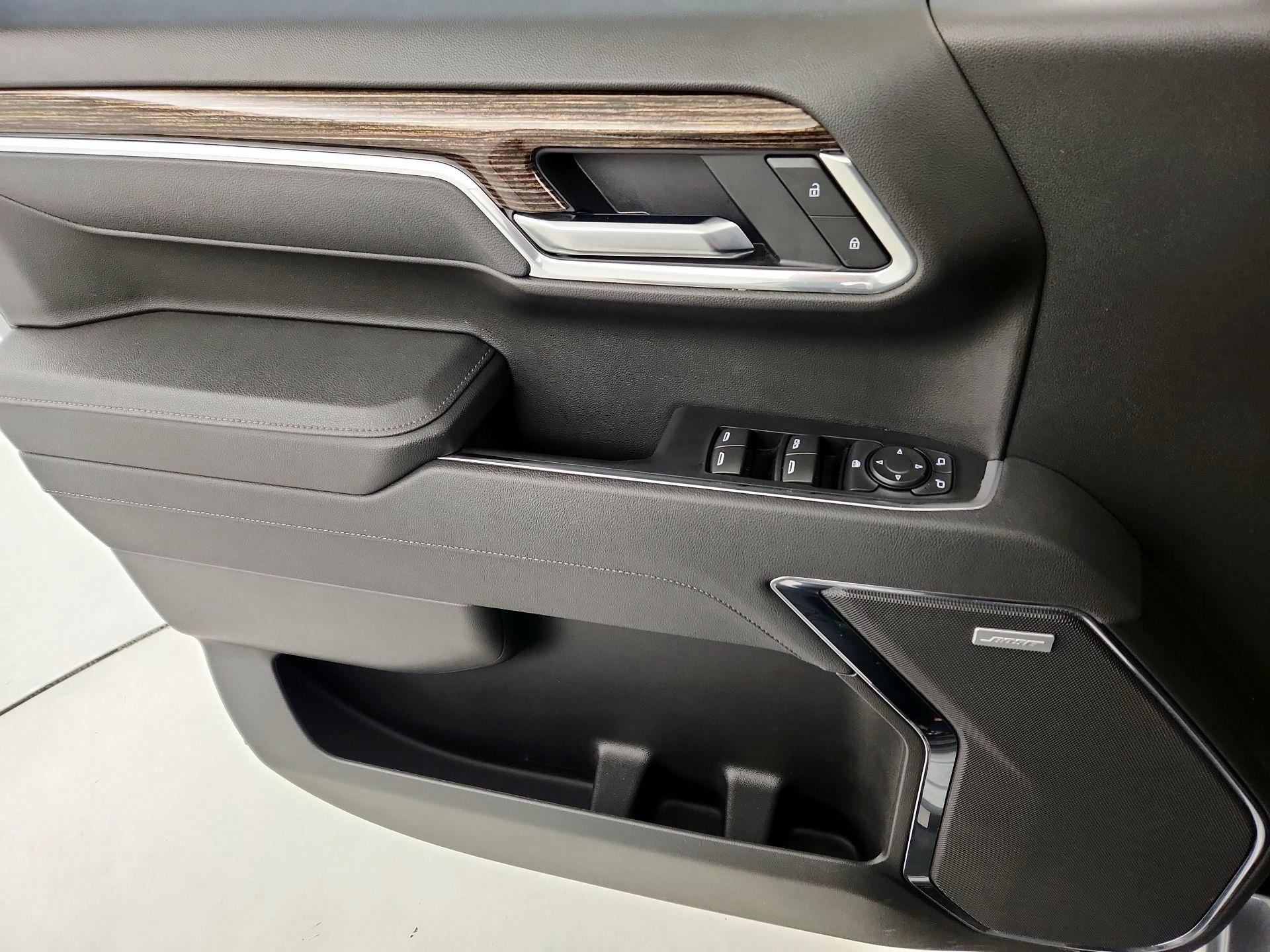 Thumbnail: 2025 GMC Sierra 1500 - 12