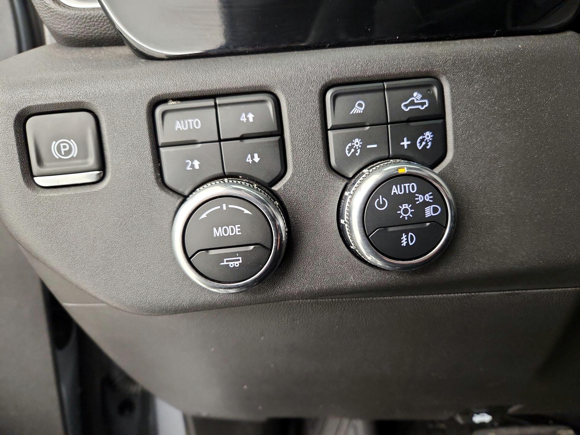 Thumbnail: 2025 GMC Sierra 1500 - 13