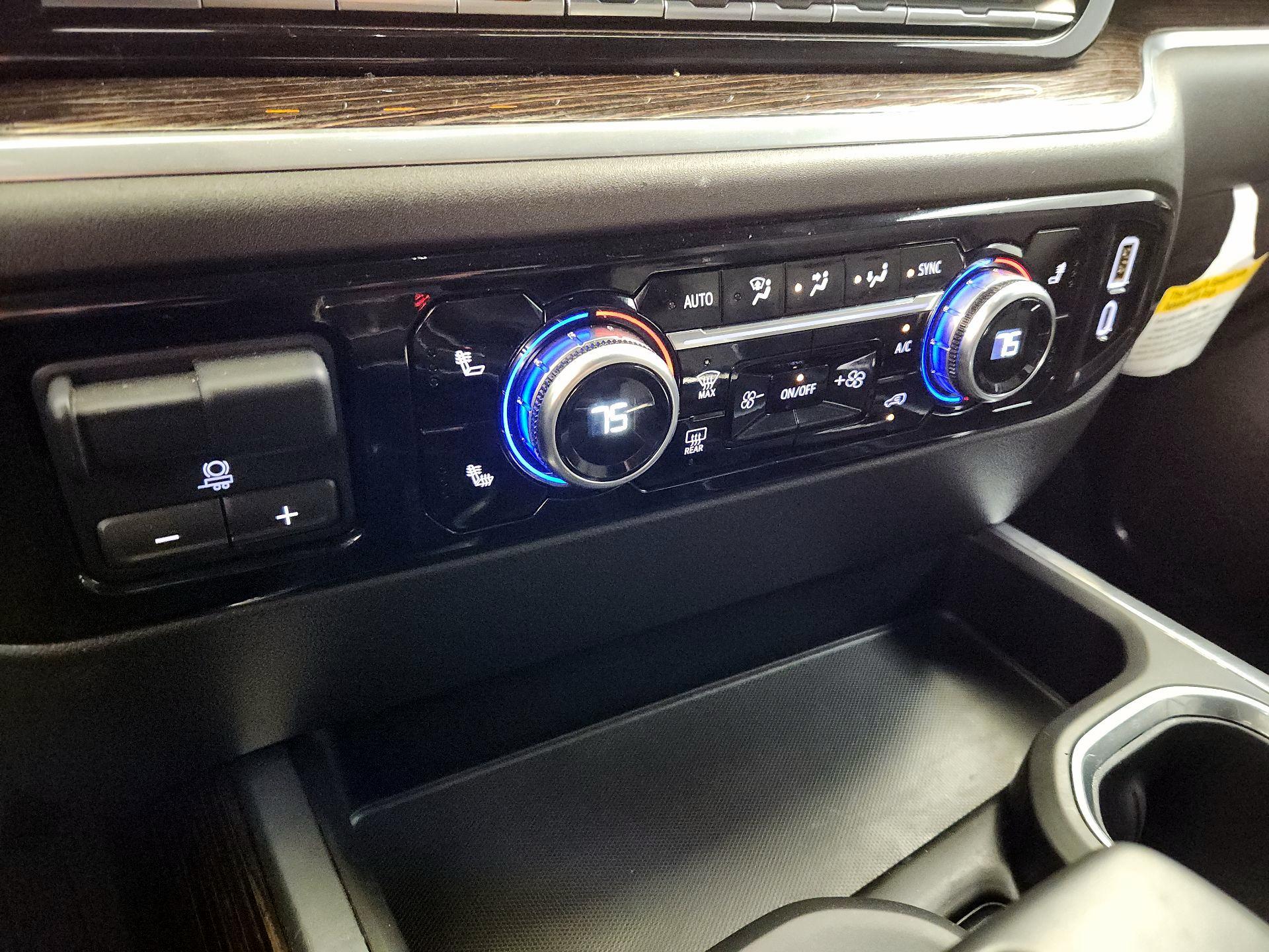 Thumbnail: 2025 GMC Sierra 1500 - 17